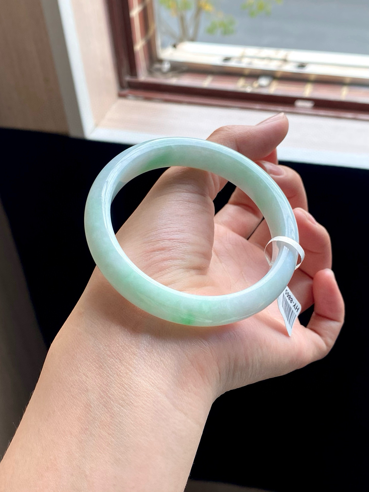 大圈口白底青正圈成品（无纹裂）
HY-8865
⭕️60-12-7.8