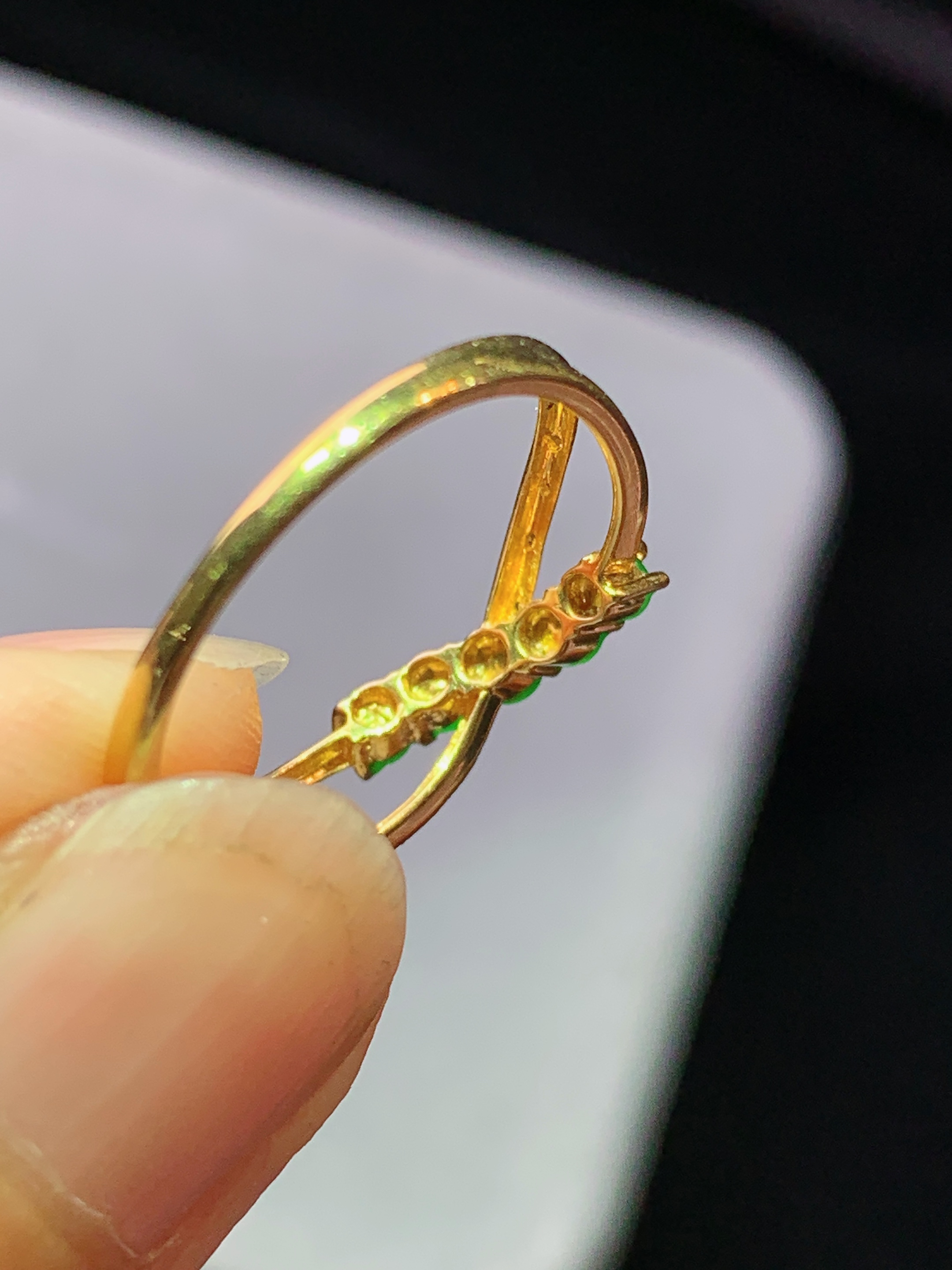 18k金钻镶嵌满绿蛋面组合戒指 玉质细腻 色泽艳丽清新 水润亮眼 圈口13.5 整体尺寸2.2*2yz