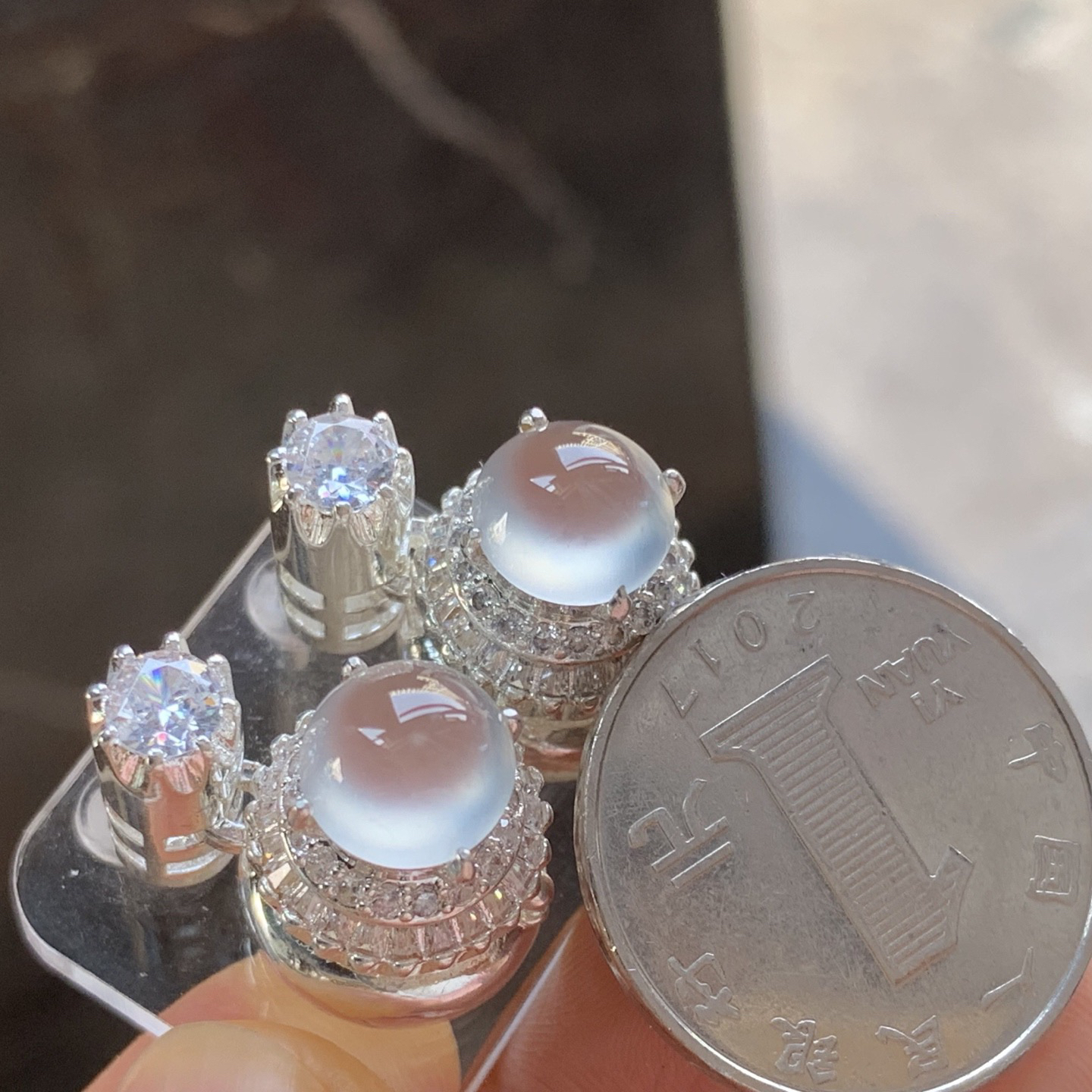 白冰戒面 冰透起光 饱满 铜托