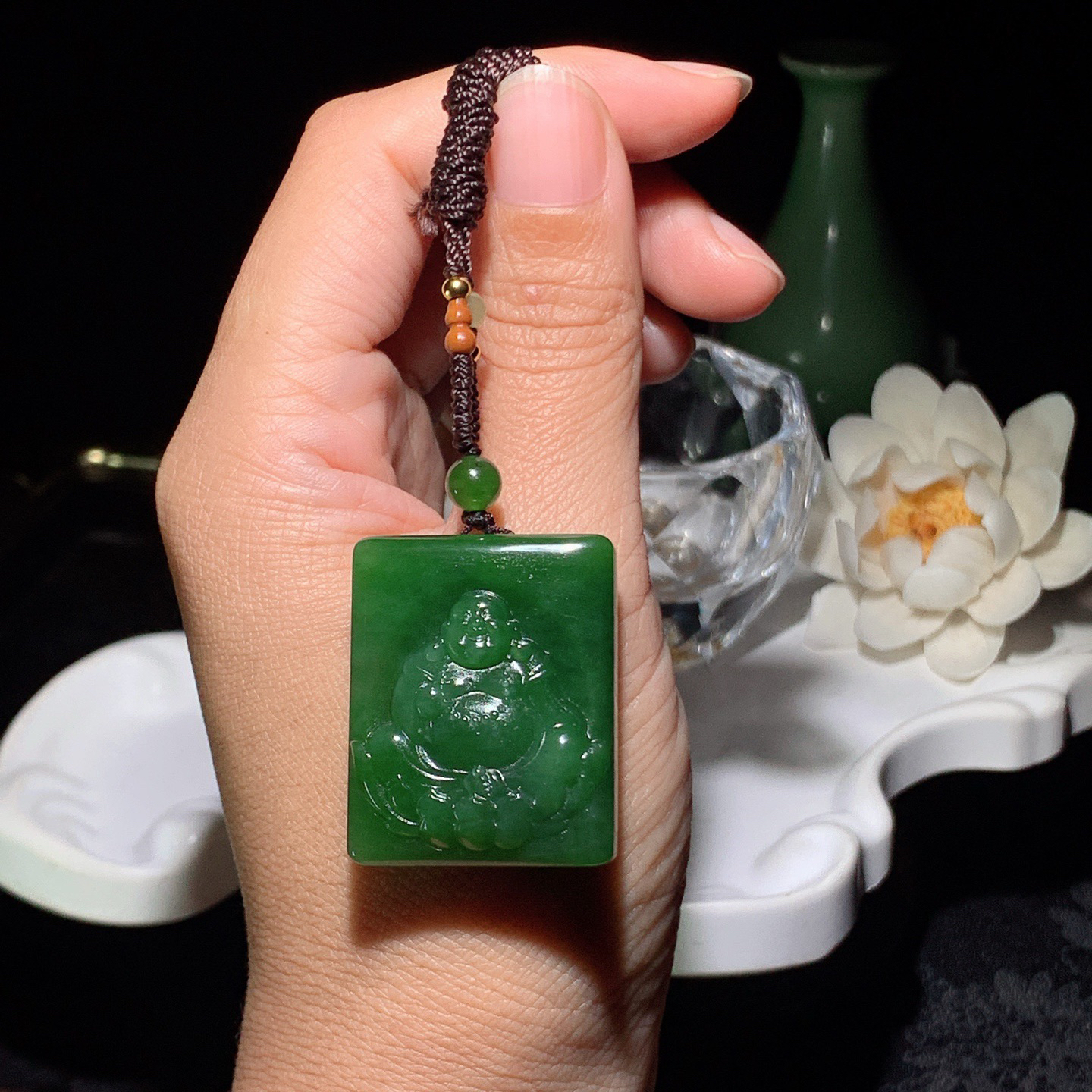 和田玉阳绿俄罗斯碧玉佛引福来挂件 尺寸34/27/10重24克 玉质细腻油润 底色纯净 脂粉好，品质好。lt260325