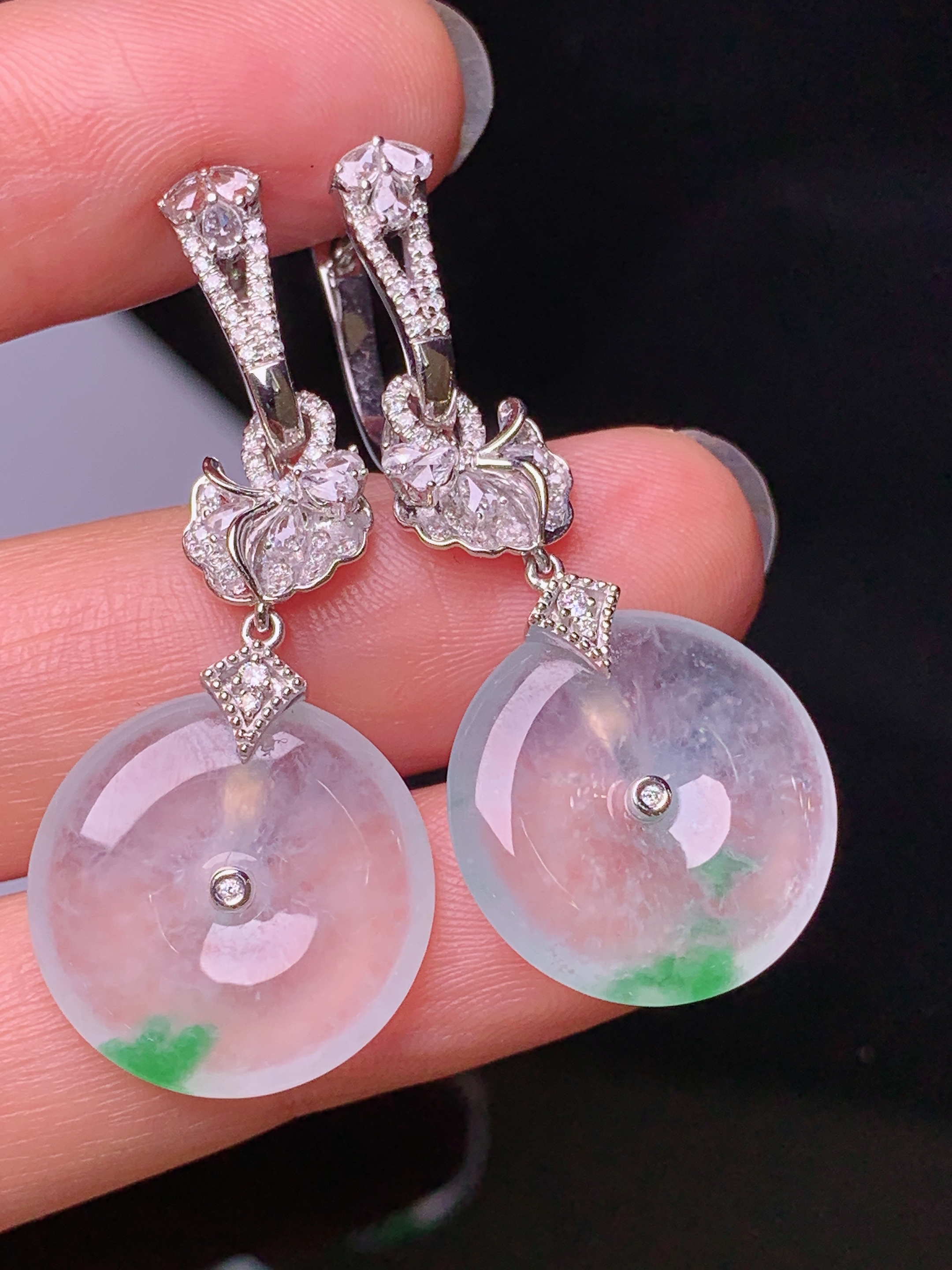 18k金钻镶嵌冰种平安扣耳坠 玉质细腻 色泽艳丽清新 水润亮眼 整体尺寸42*17.6*3.8m5