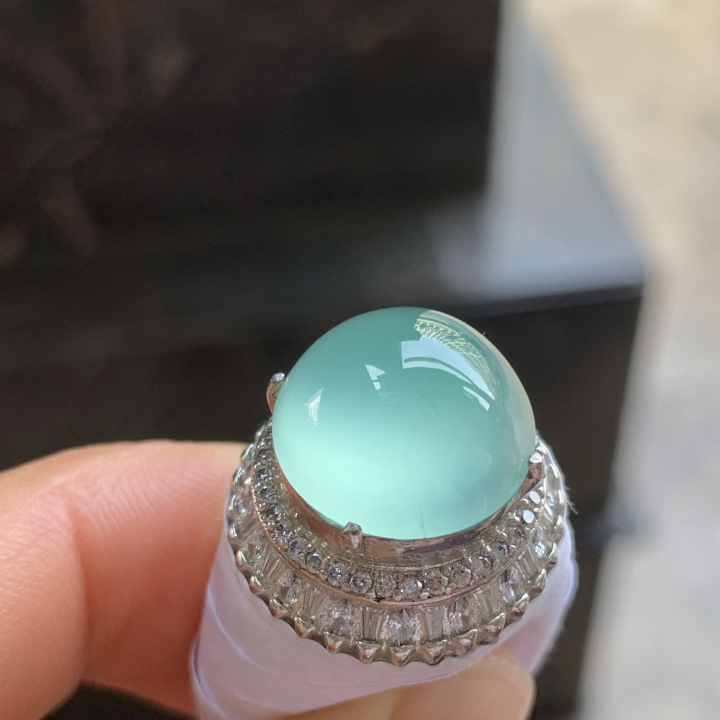 冰种晴水戒面 冰透起光 饱满圆润 颜色漂亮 铜托