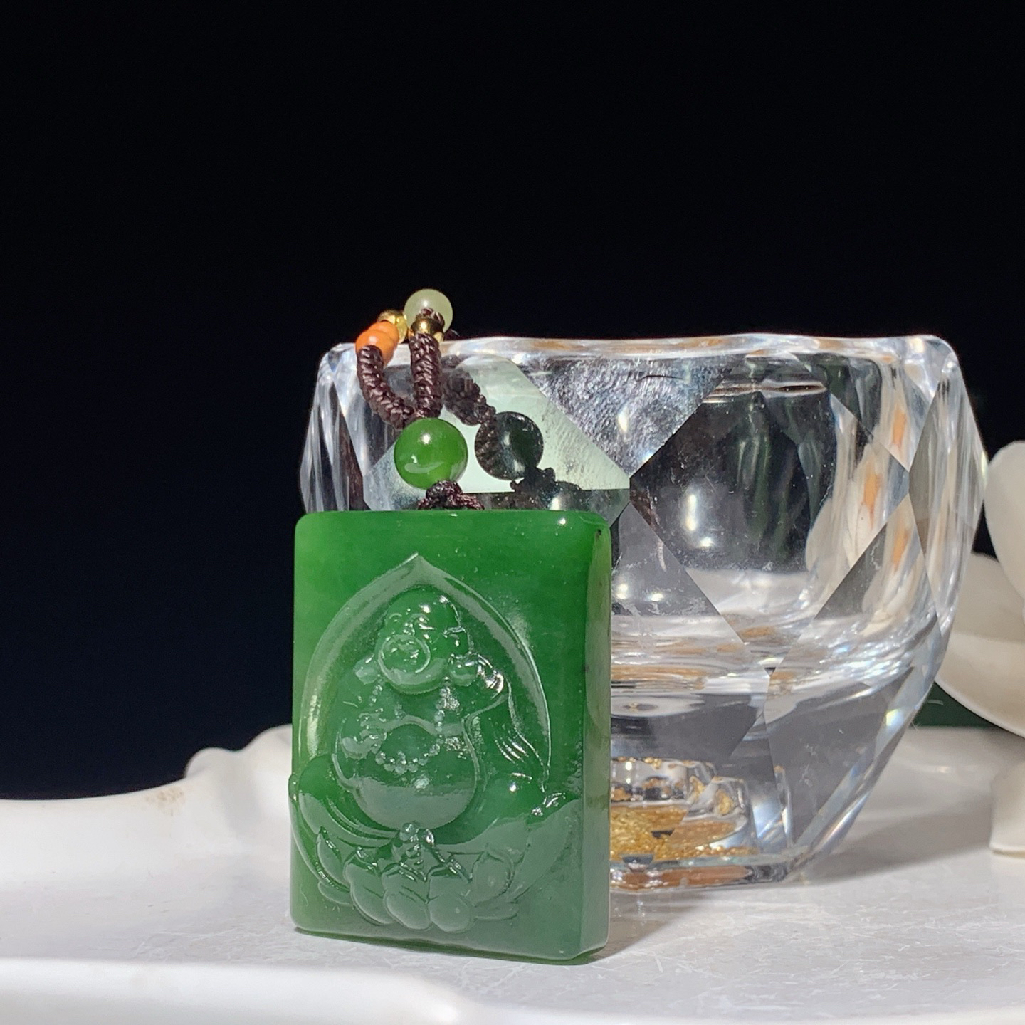 和田玉阳绿俄罗斯碧玉佛引福来挂件 尺寸34/27/10重24克 玉质细腻油润 底色纯净 脂粉好，品质