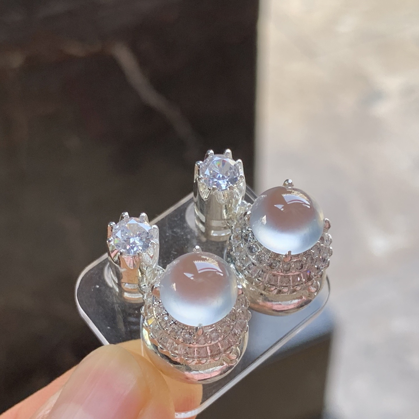 白冰戒面 冰透起光 饱满 铜托