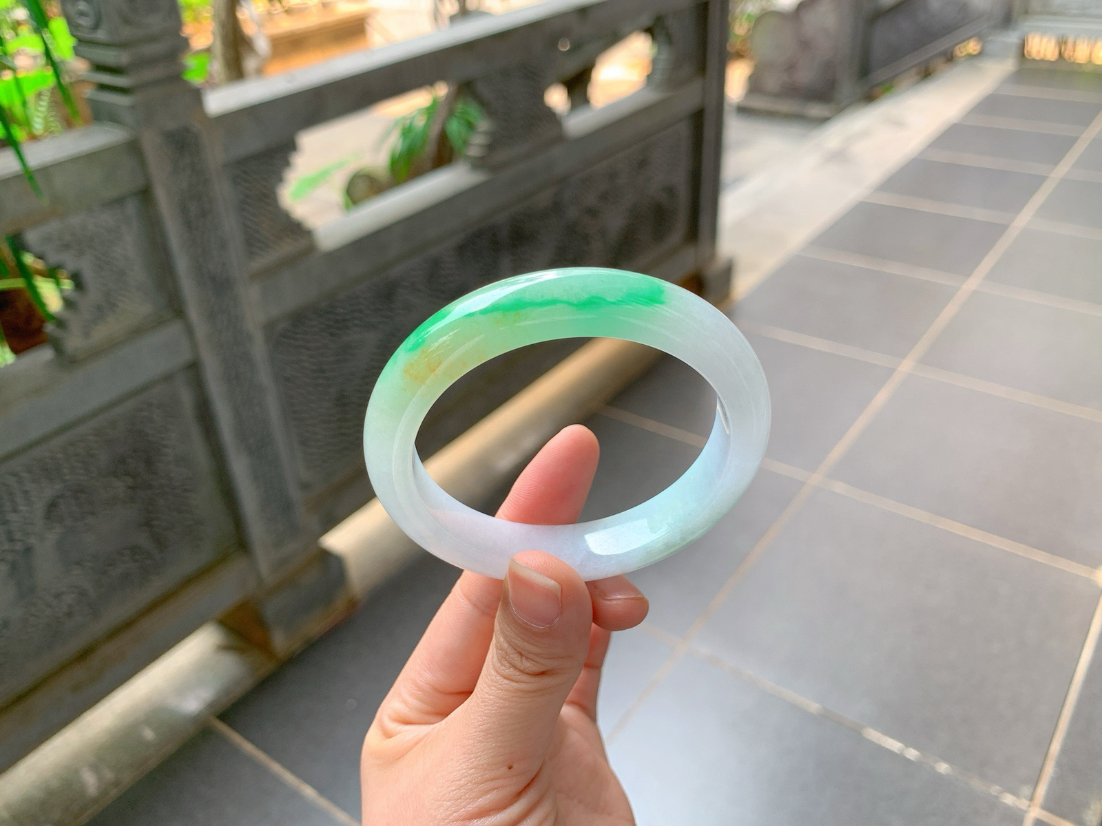 🧃｜56圈口
黄加绿、这个颜色好跳跃，孤品可遇不可求这个色系，同频的姐妹来来来