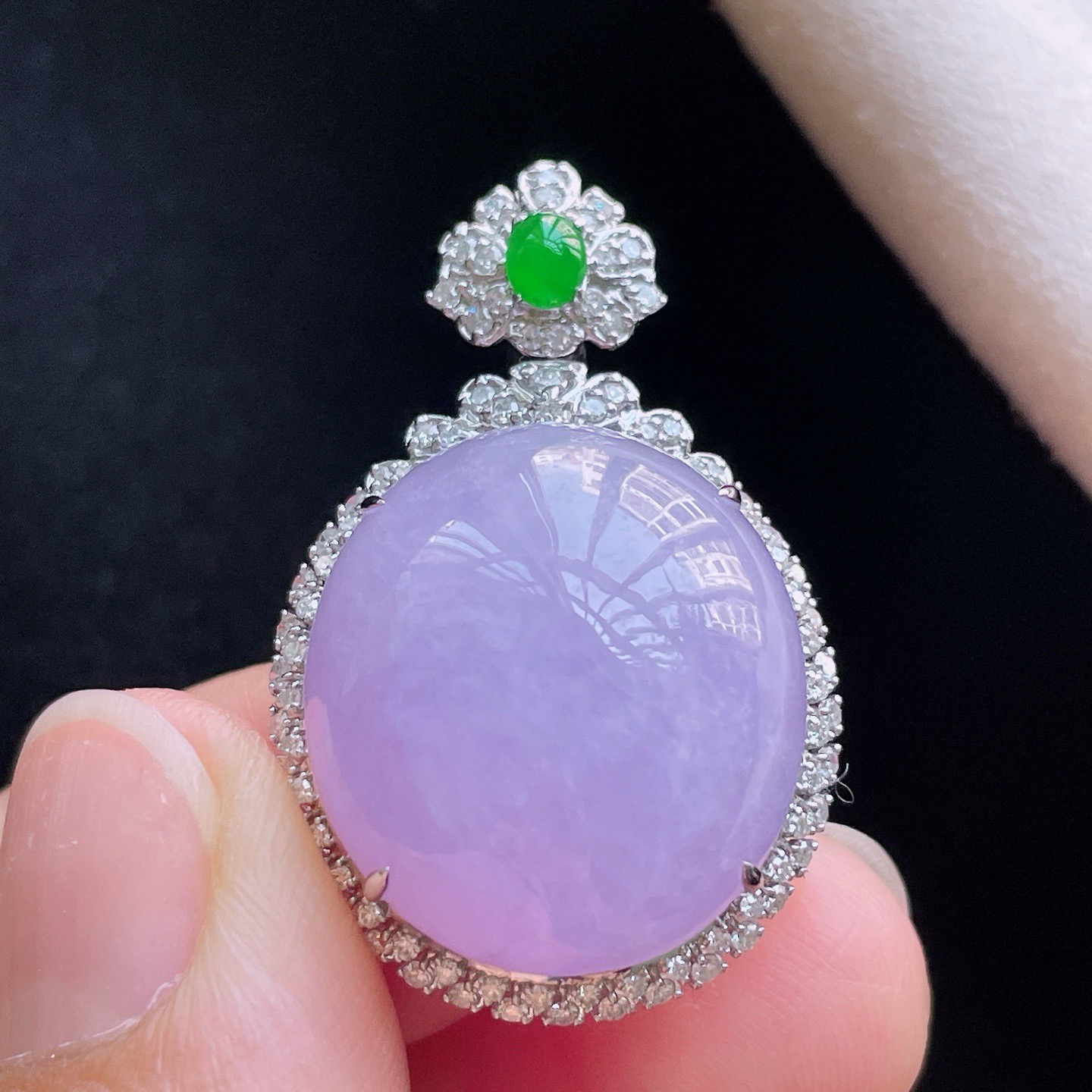 18K 紫罗兰·蛋面吊坠

整33.7-21.6-14.6
裸20.3-18.6-7.8