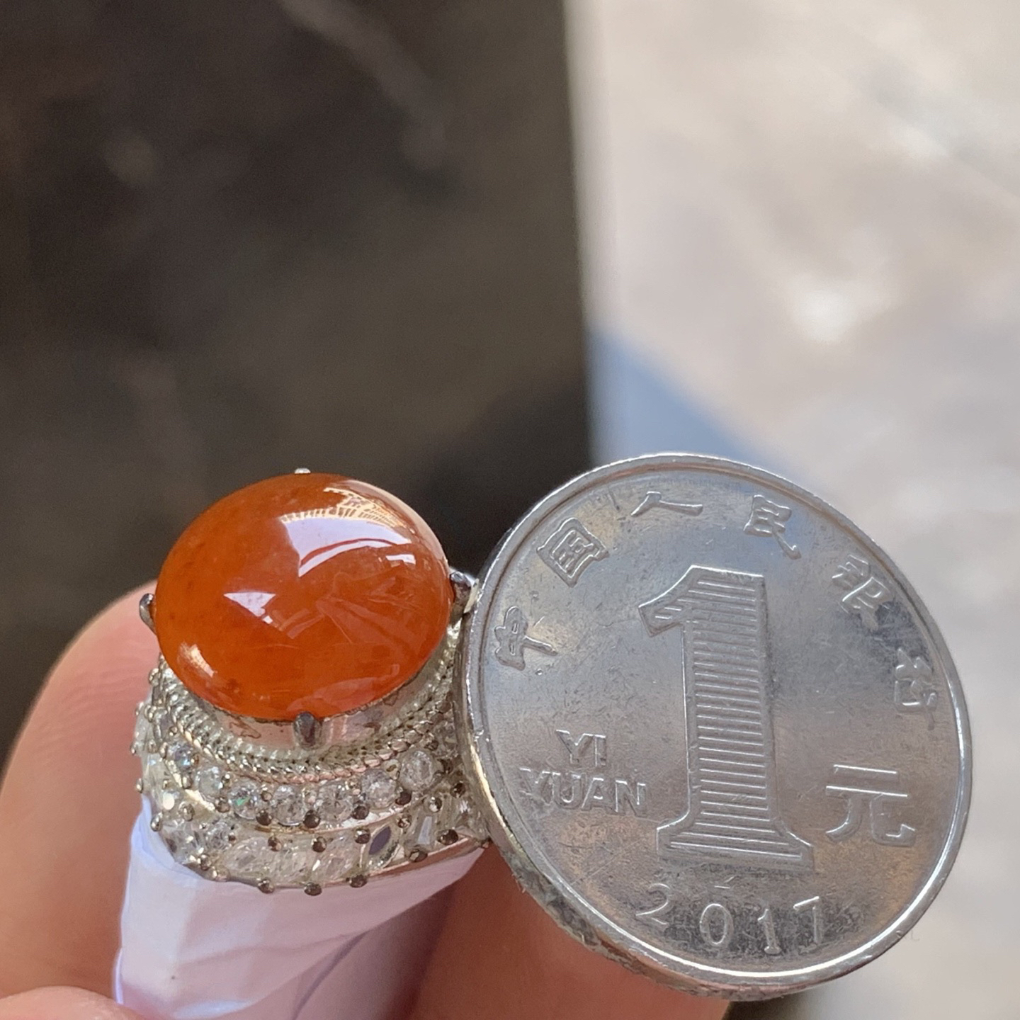 红翡戒面 颜色浓郁漂亮 铜托