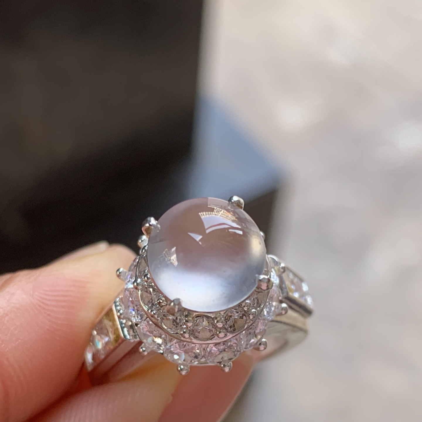 白冰戒面 冰透水润 饱满 铜托