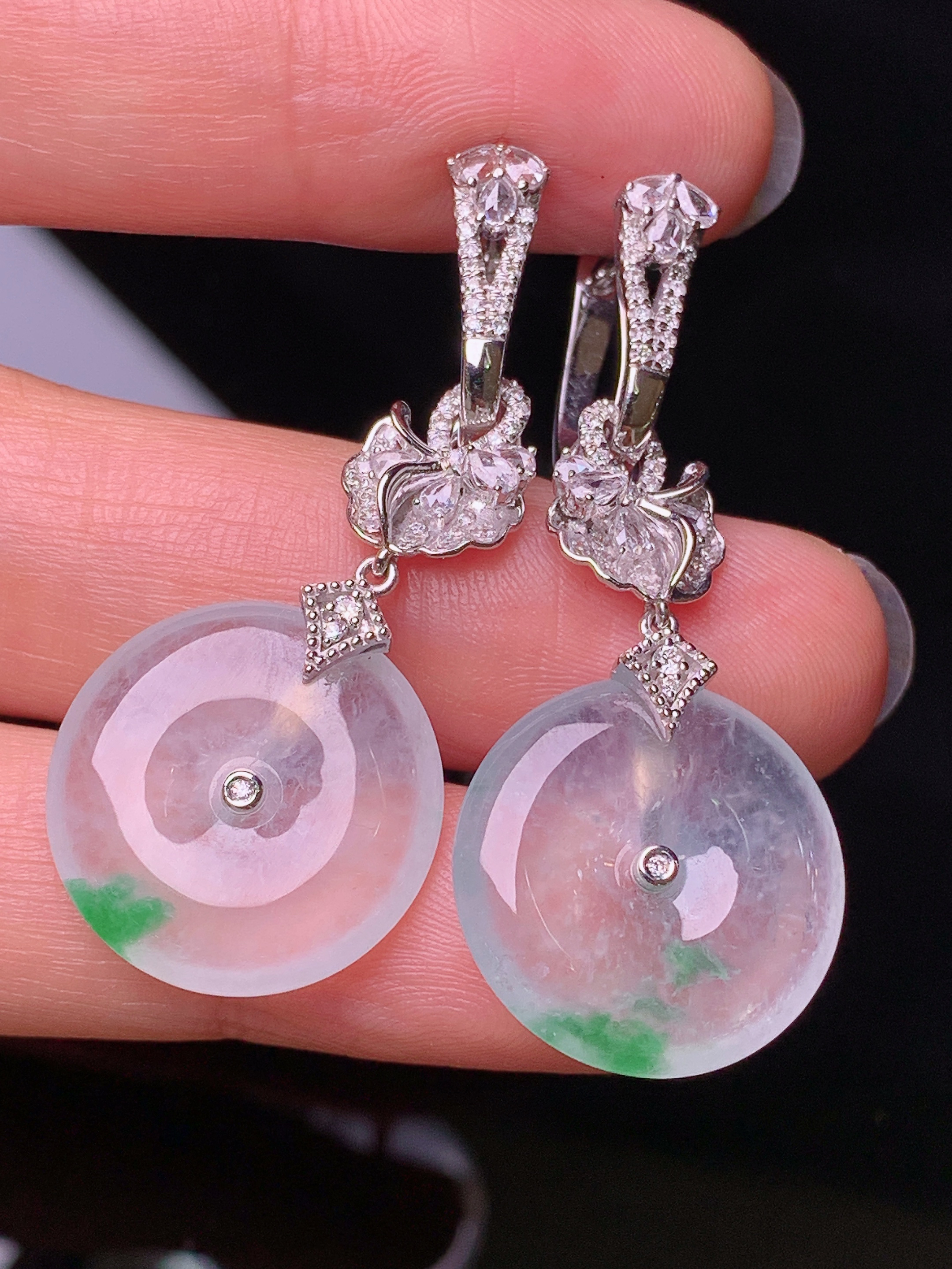 18k金钻镶嵌冰种平安扣耳坠 玉质细腻 色泽艳丽清新 水润亮眼 整体尺寸42*17.6*3.8m5