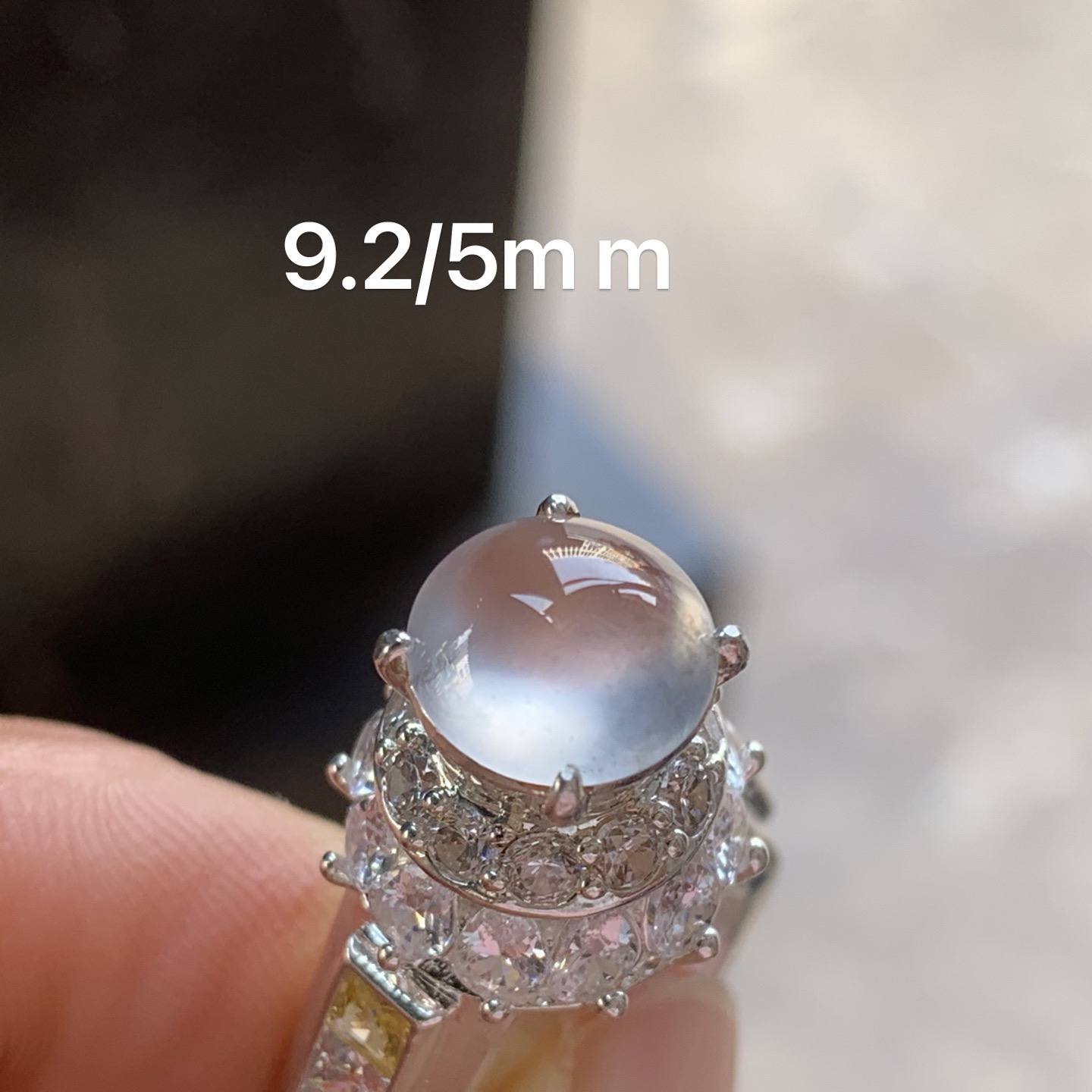 白冰戒面 冰透水润 饱满 铜托