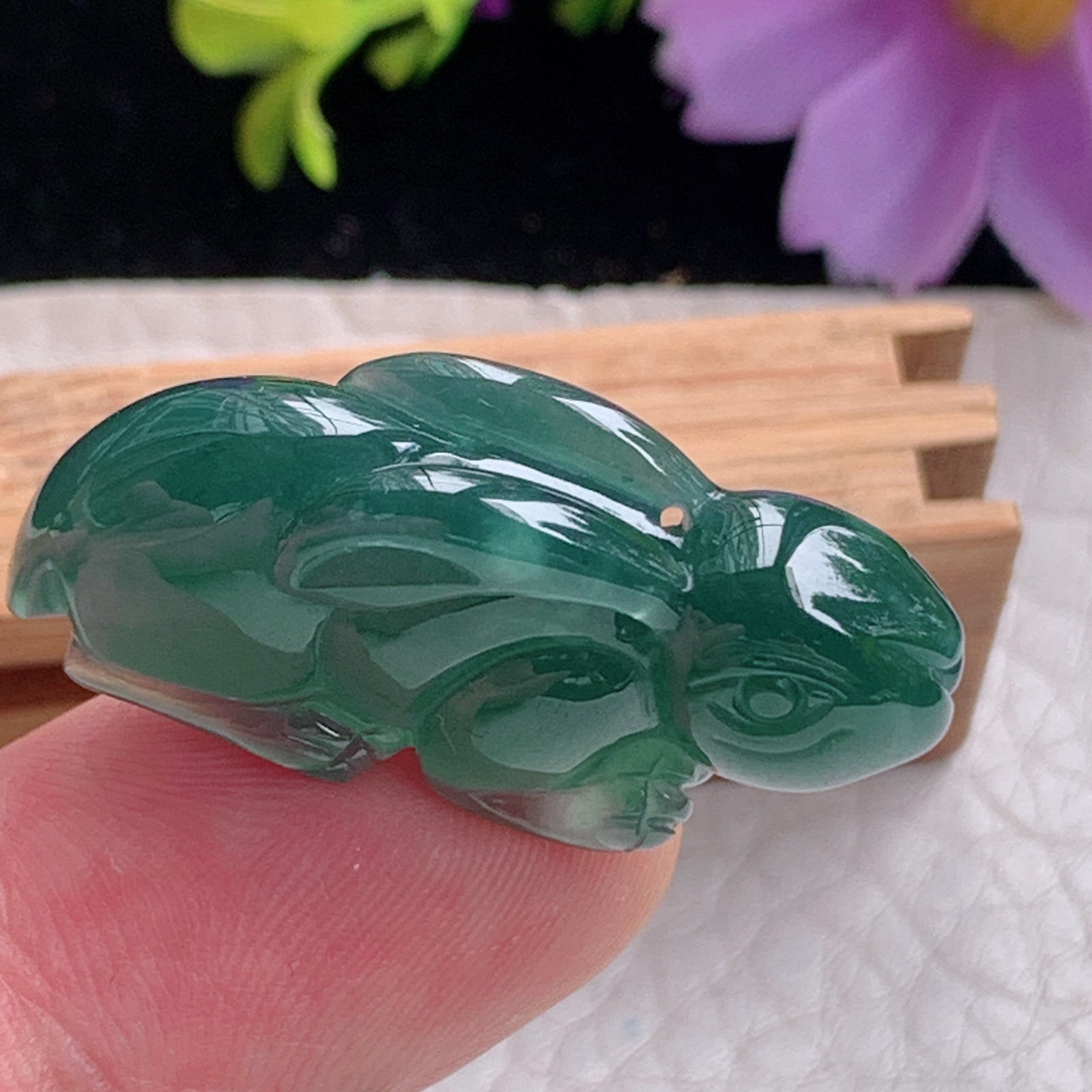 zz3实拍34*17*8.5翡翠冰透蓝水立体生肖兔子吊坠 宝宝小孩平安玉坠