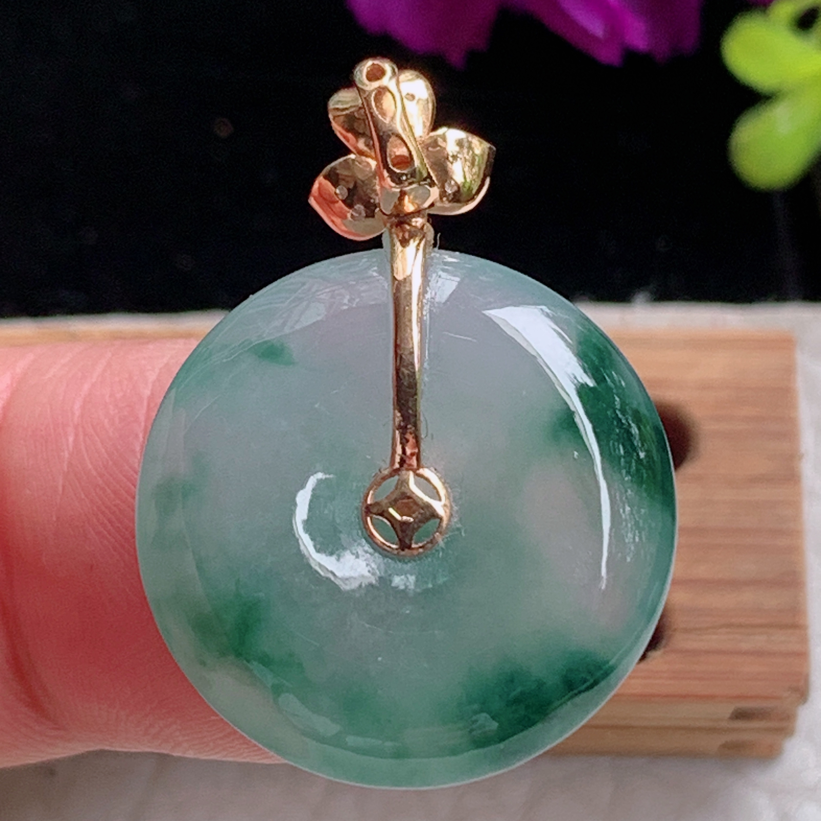 zz3实拍连金30*22.3*5.8缅甸翡翠冰飘花小平安扣吊坠 镶金平安玉坠