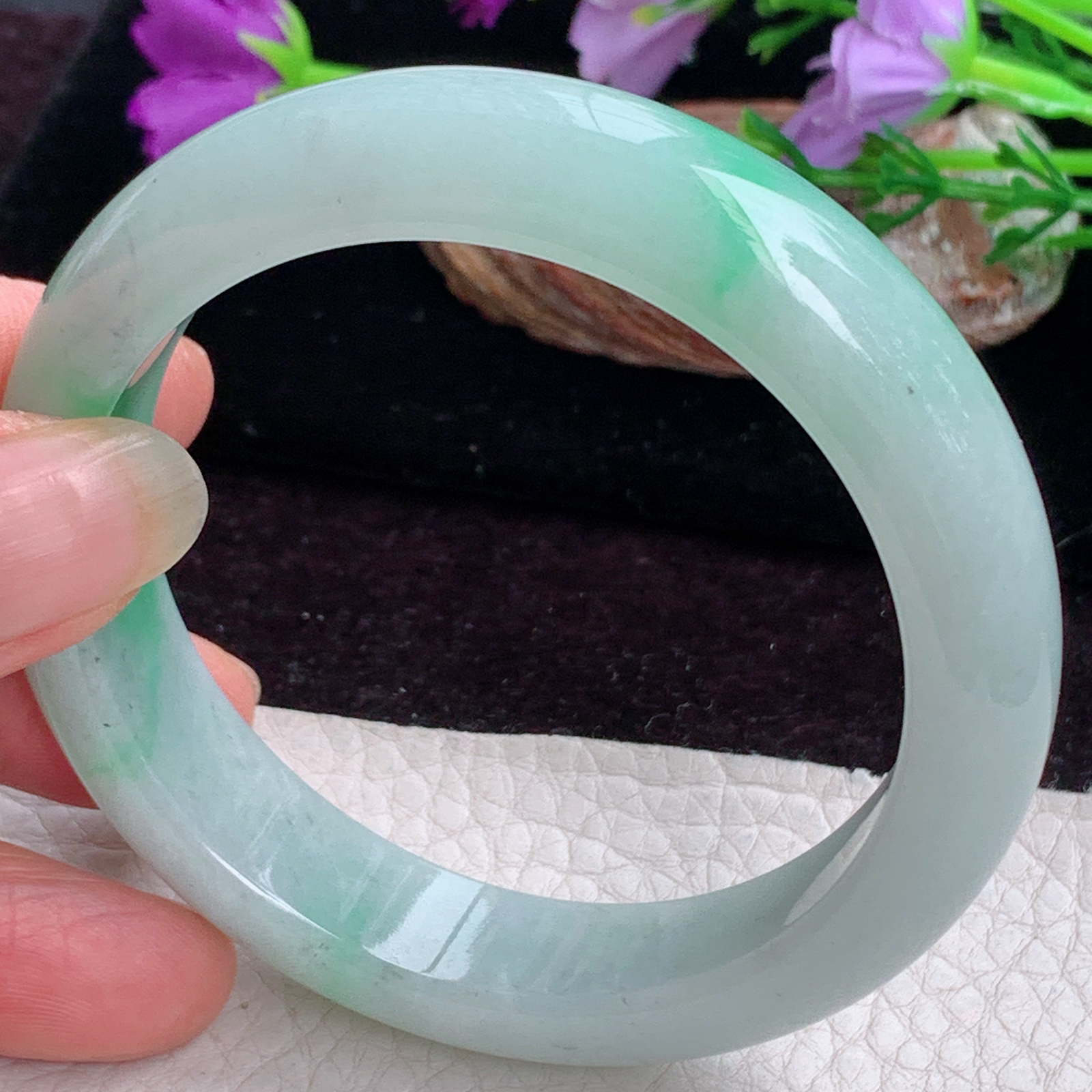 yh实拍56*13.3*8.2平安镯 天然缅甸翡翠手镯飘绿胶感正圈玉镯子