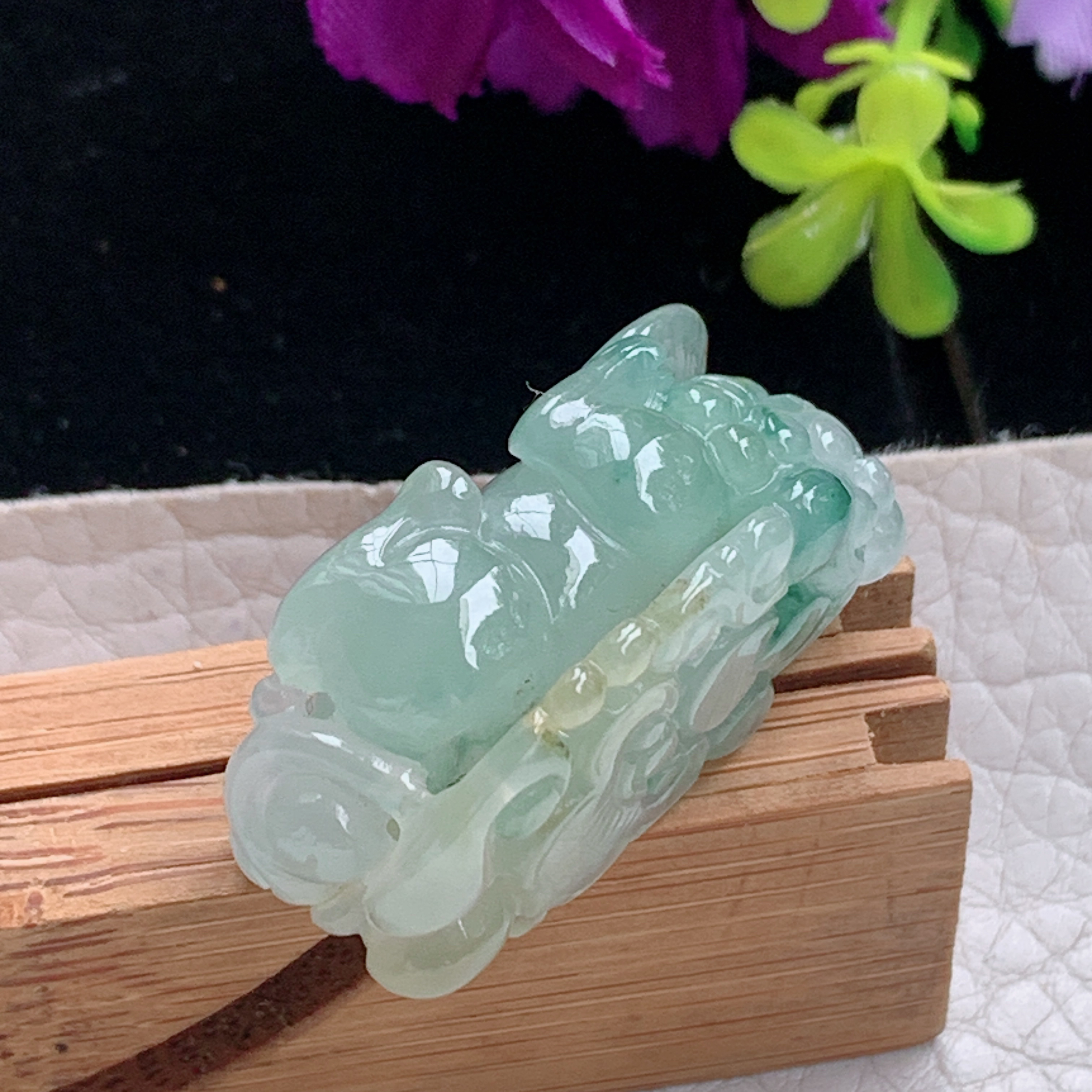 zz3实拍32*16*13.8缅甸翡翠冰三彩招财貔貅吊坠皮休瑞兽玉坠