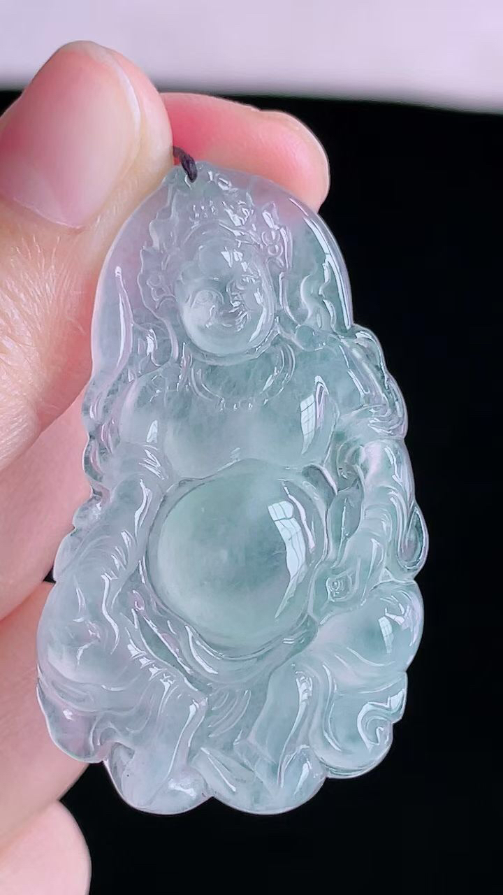 【翡翠名称】老坑种高冰黄财神吊坠挂件
【翡翠尺寸】48.3/27.6/4.7mm
【翡翠描述】宝贝种老水足，玉质细腻，色泽靓丽，性价比高，佩戴效果好！
【其它赠送】权威证书/精美挂绳盒子/支持全国复检