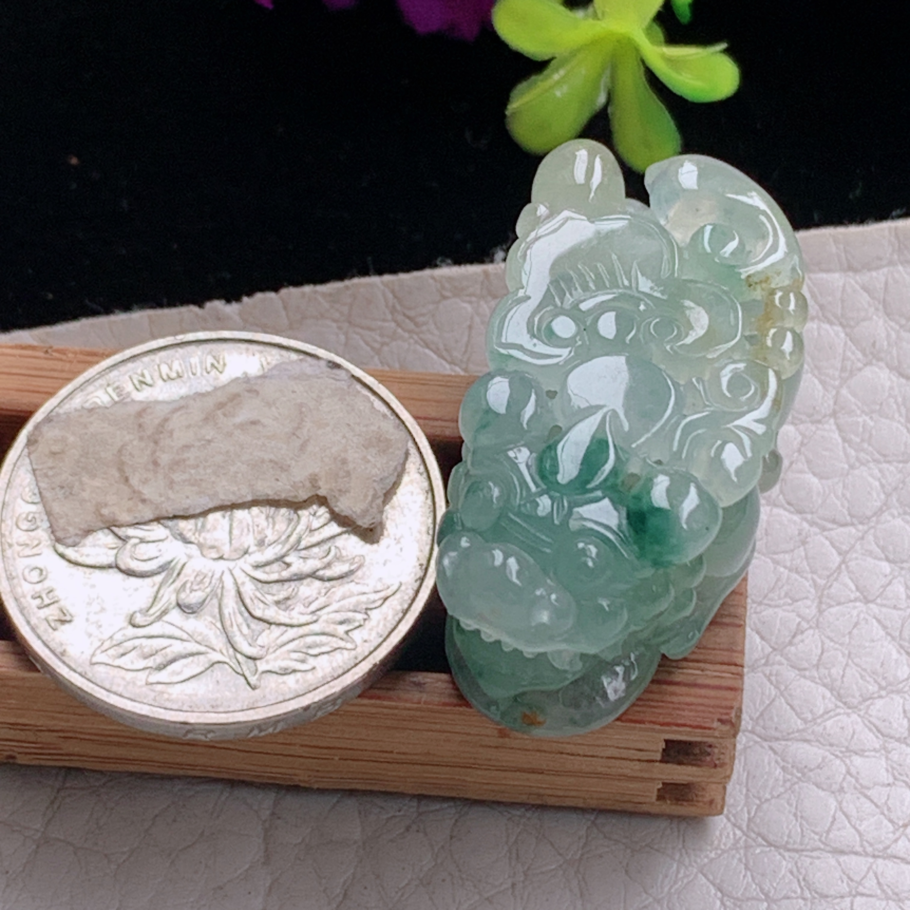 zz3实拍32*16*13.8缅甸翡翠冰三彩招财貔貅吊坠皮休瑞兽玉坠