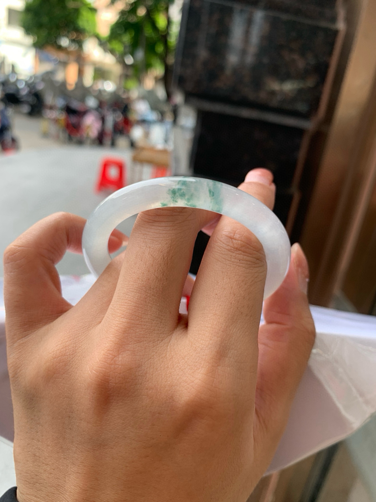 绿花圆条，种水很好
51-7.7-8.1