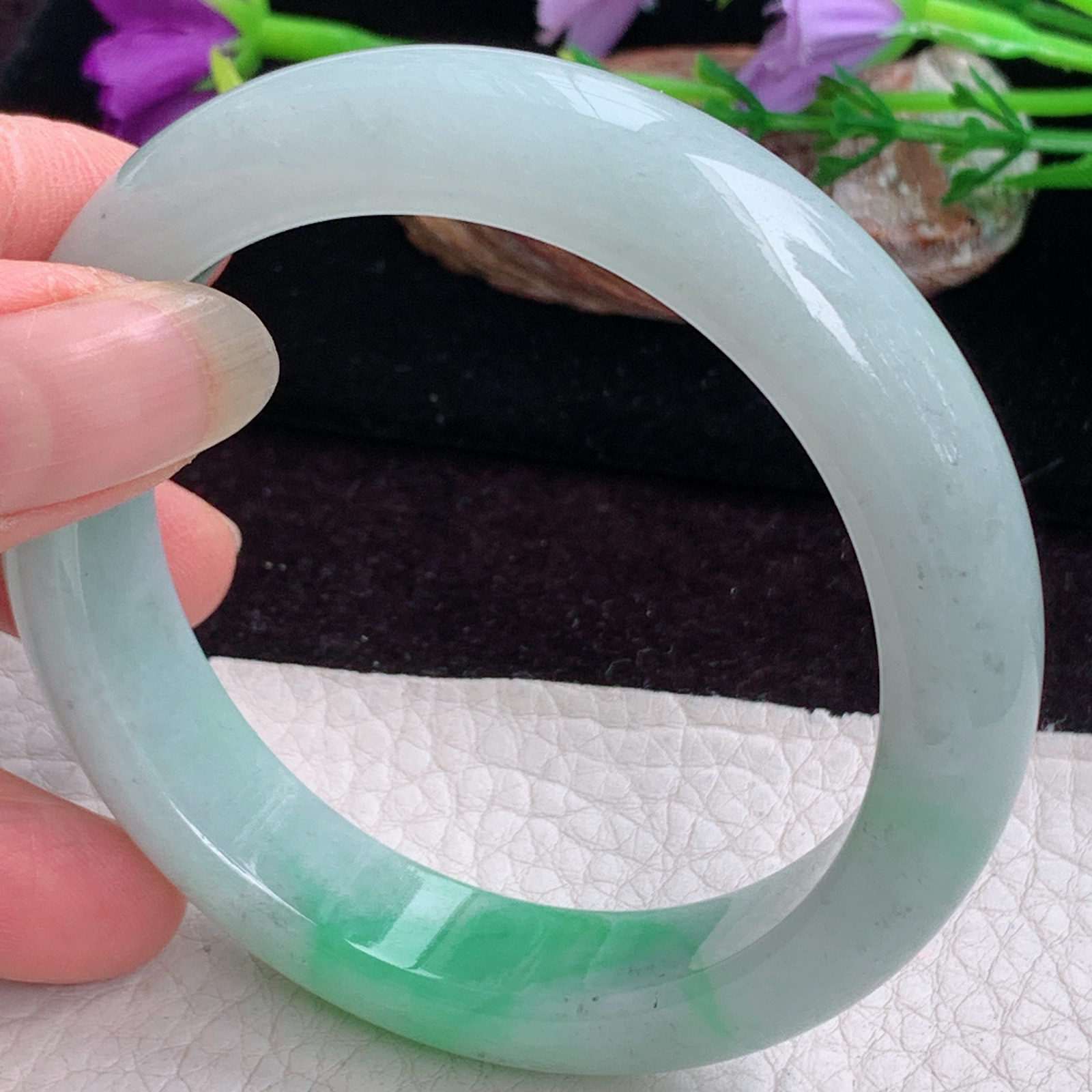 yh实拍56*13.3*8.2平安镯 天然缅甸翡翠手镯飘绿胶感正圈玉镯子