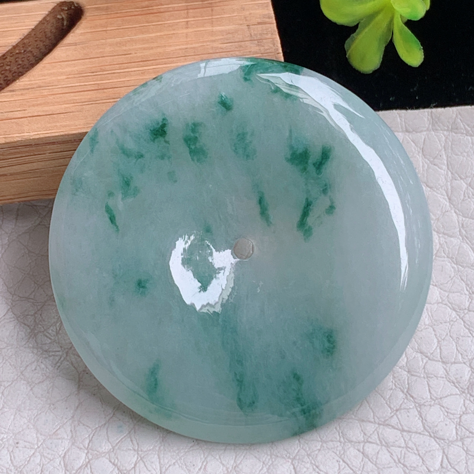 zz3实拍42.6*5.3缅甸翡翠飘花大平安扣吊坠 平安毛衣坠