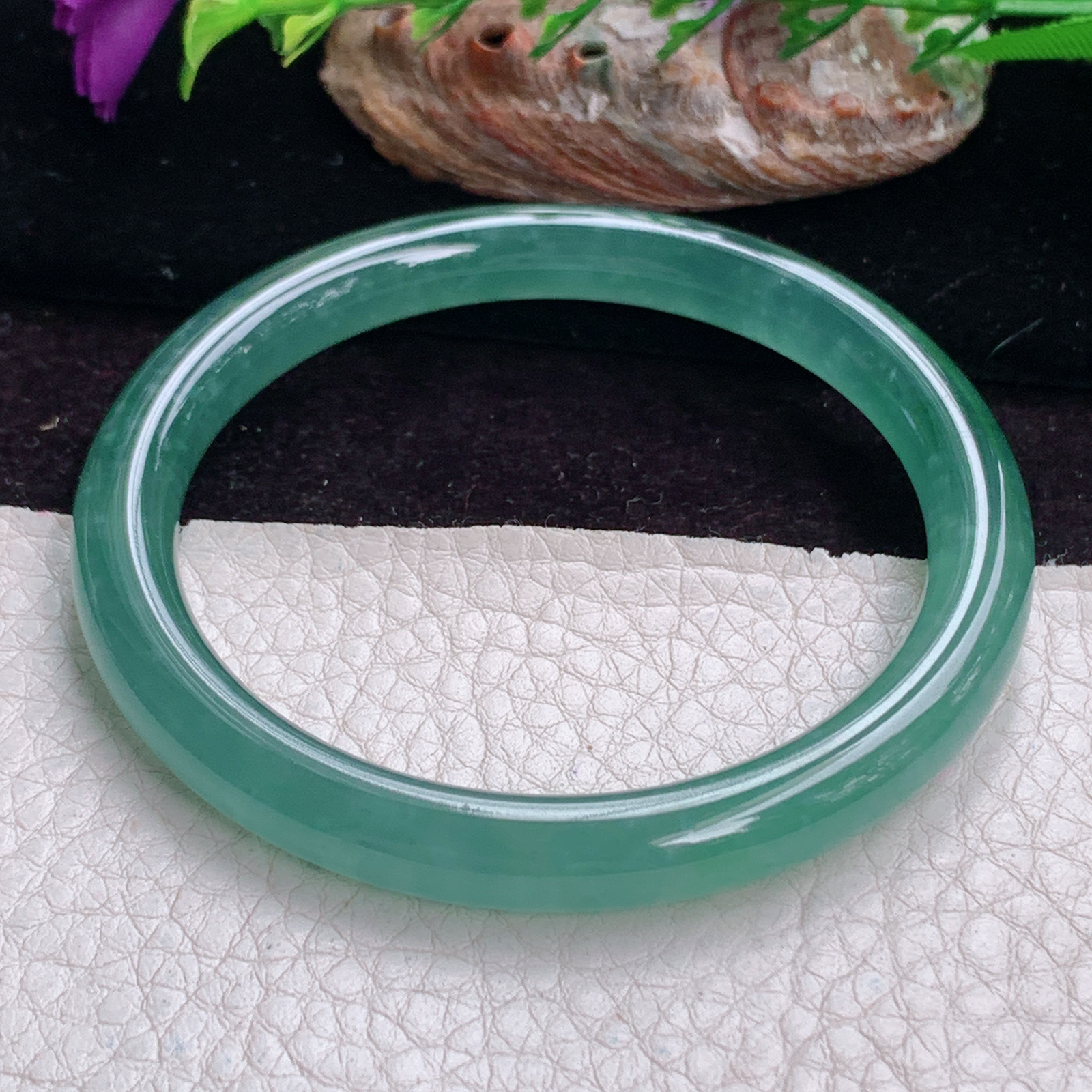 yh实拍56*7.6美人镯 天然翡翠手镯冰蓝圆条正圈玉镯子 叮当镯