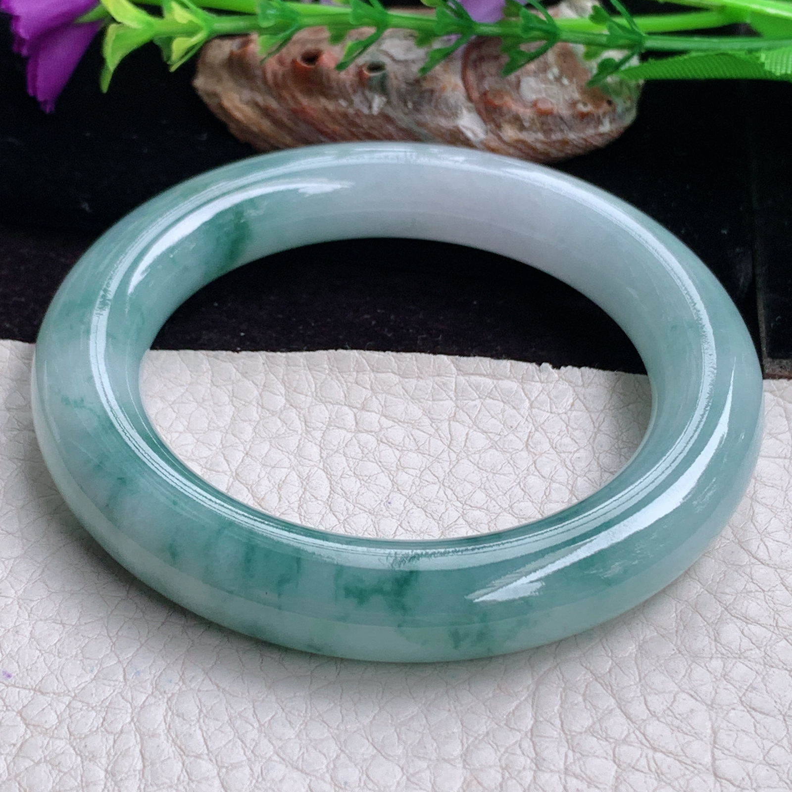 z实拍56*11.5*12胖圆镯 天然缅甸翡翠手镯飘花大气圆条正圈玉镯子