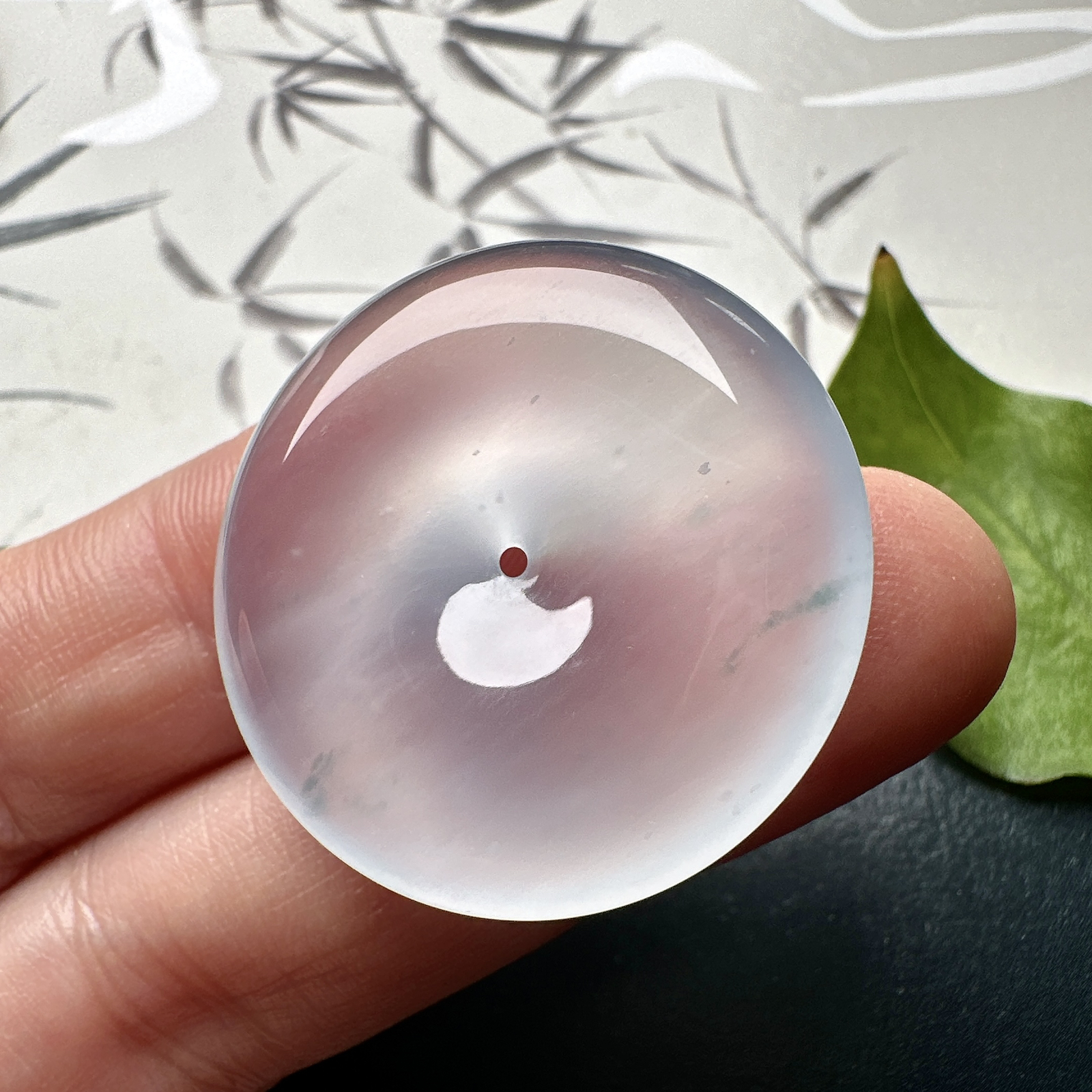 【冰种飘花平安扣】质地细腻冰润，品质很好，冰感十足，胶感明显，收藏品质。