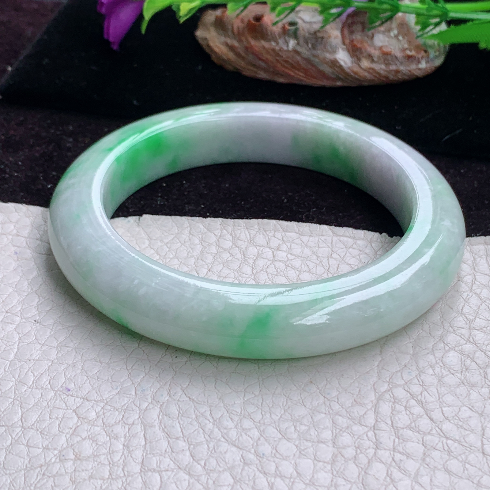 pj实拍58.8*11.8*10.5平安镯 天然缅甸翡翠手镯飘绿厚装正圈玉镯子