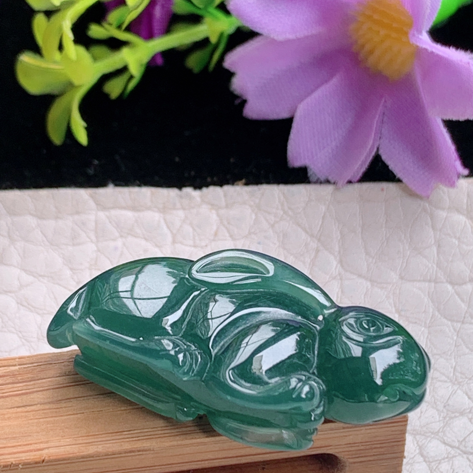 zz3实拍34*17*8.5翡翠冰透蓝水立体生肖兔子吊坠 宝宝小孩平安玉坠