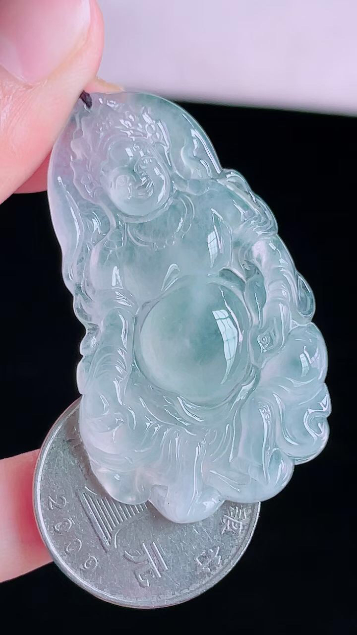 【翡翠名称】老坑种高冰黄财神吊坠挂件
【翡翠尺寸】48.3/27.6/4.7mm
【翡翠描述】宝贝种老水足，玉质细腻，色泽靓丽，性价比高，佩戴效果好！
【其它赠送】权威证书/精美挂绳盒子/支持全国复检