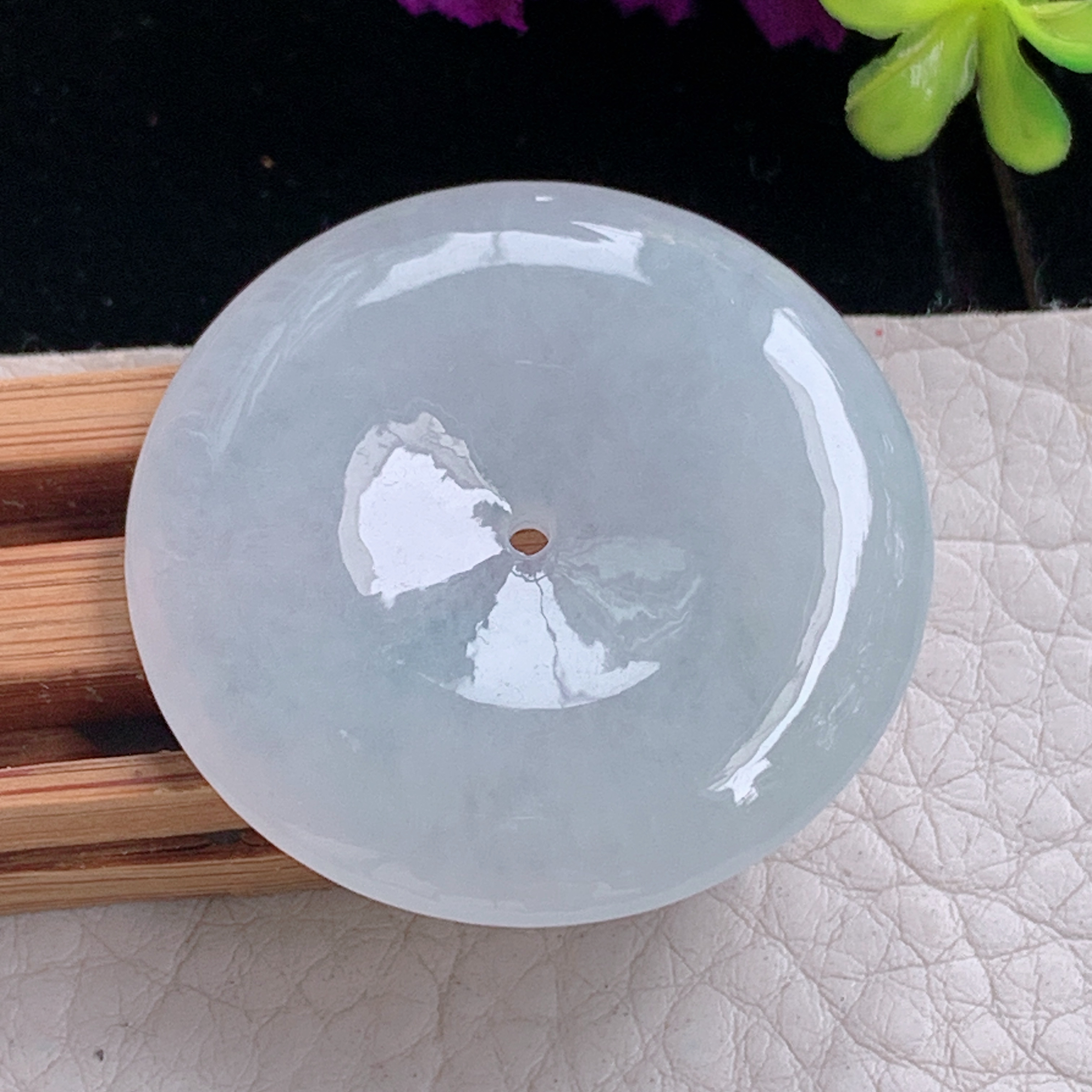 zz3实拍35.8*6缅甸翡翠冰糯白月光大平安扣吊坠国潮风玉扣毛衣坠