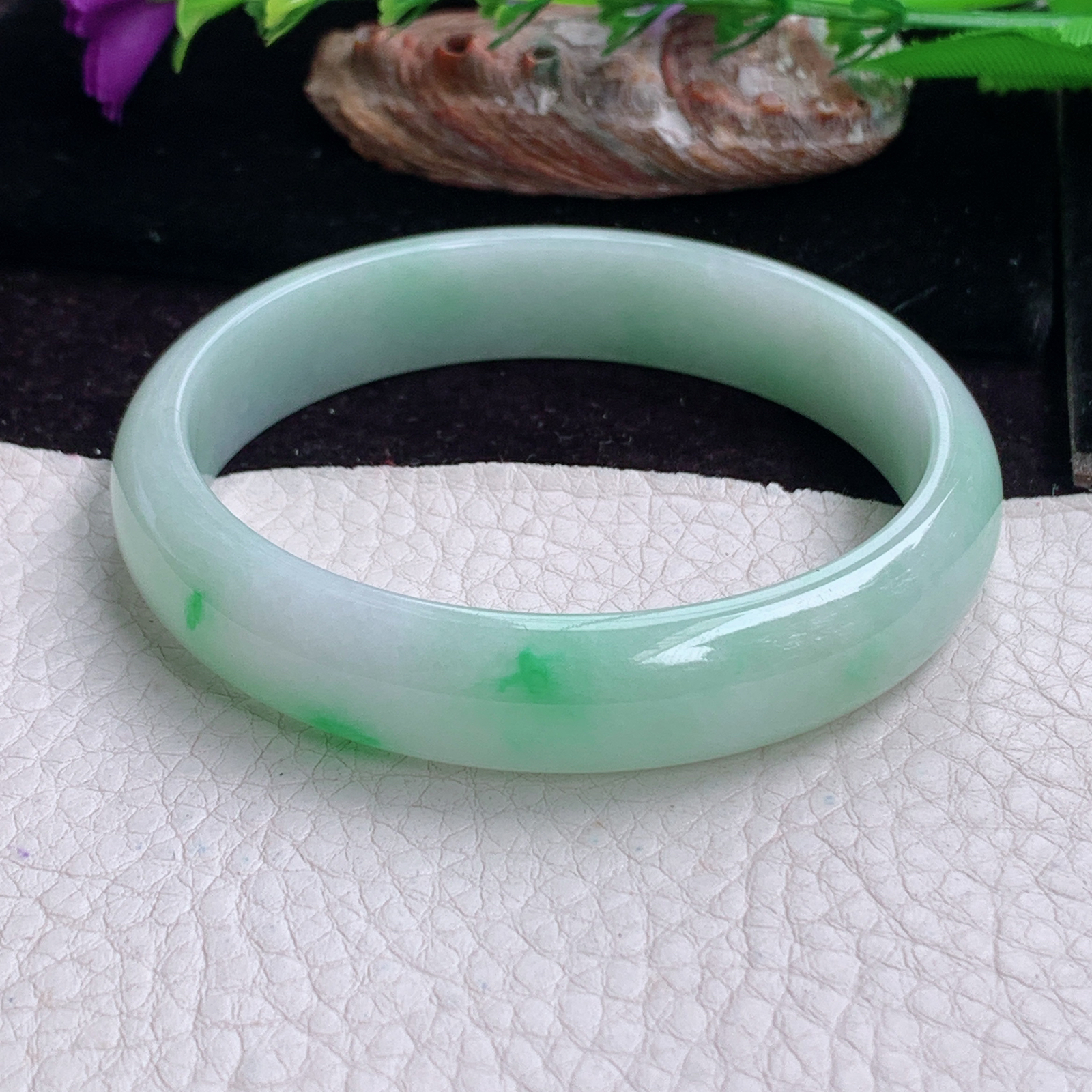 hy实拍59*12.5*6.5平安镯 天然缅甸翡翠手镯白底青正圈玉镯子