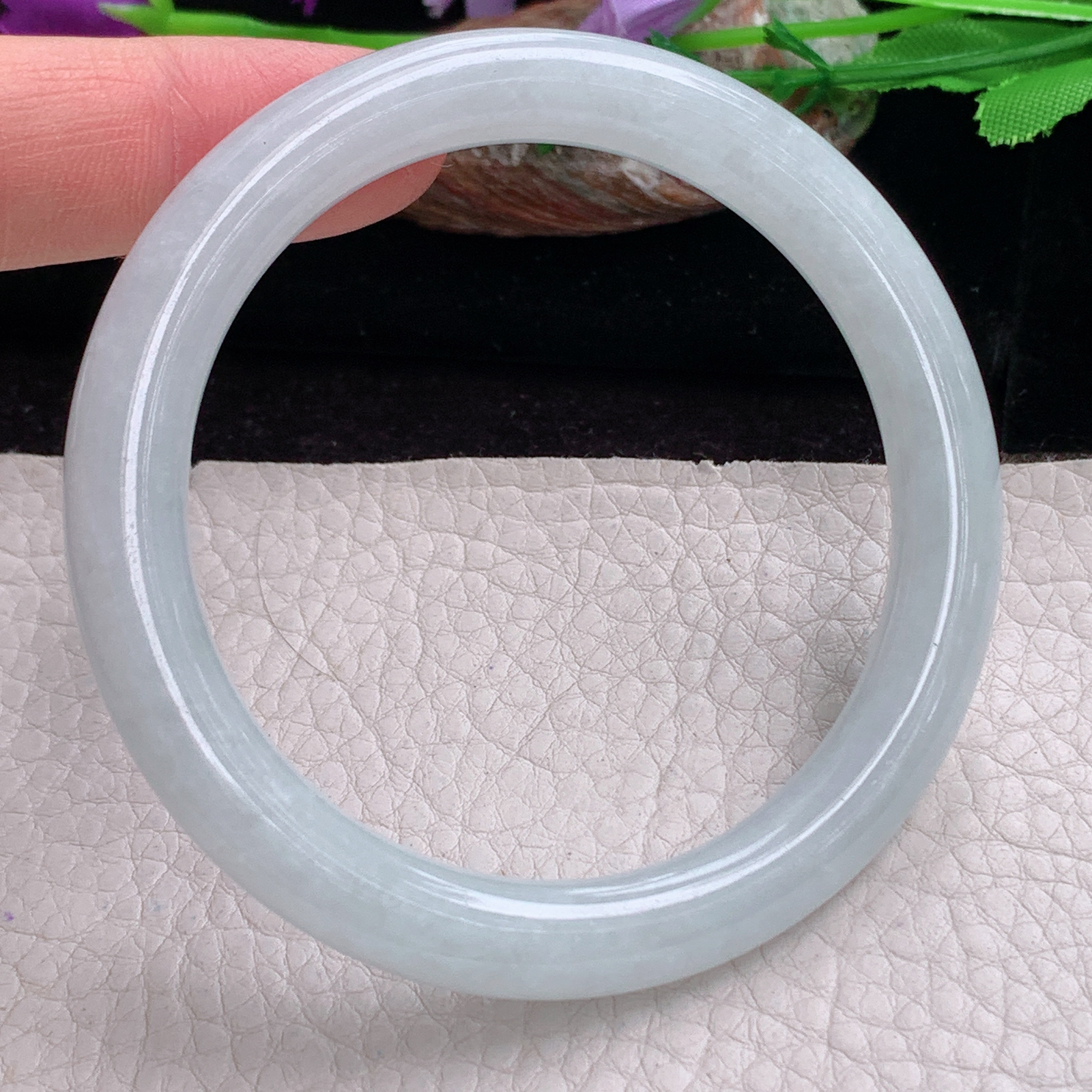 ee实拍56.5*8.2*8.8美人镯 天然缅甸翡翠手镯白月光清爽圆条正圈玉镯子