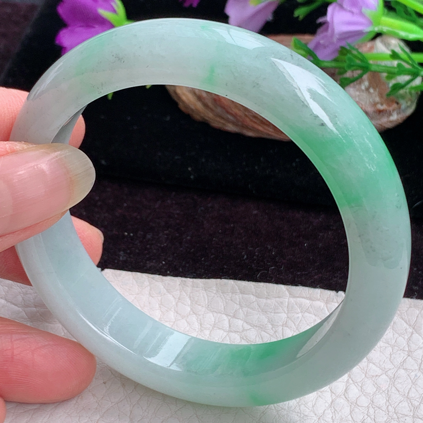 yh实拍56*13.3*8.2平安镯 天然缅甸翡翠手镯飘绿胶感正圈玉镯子