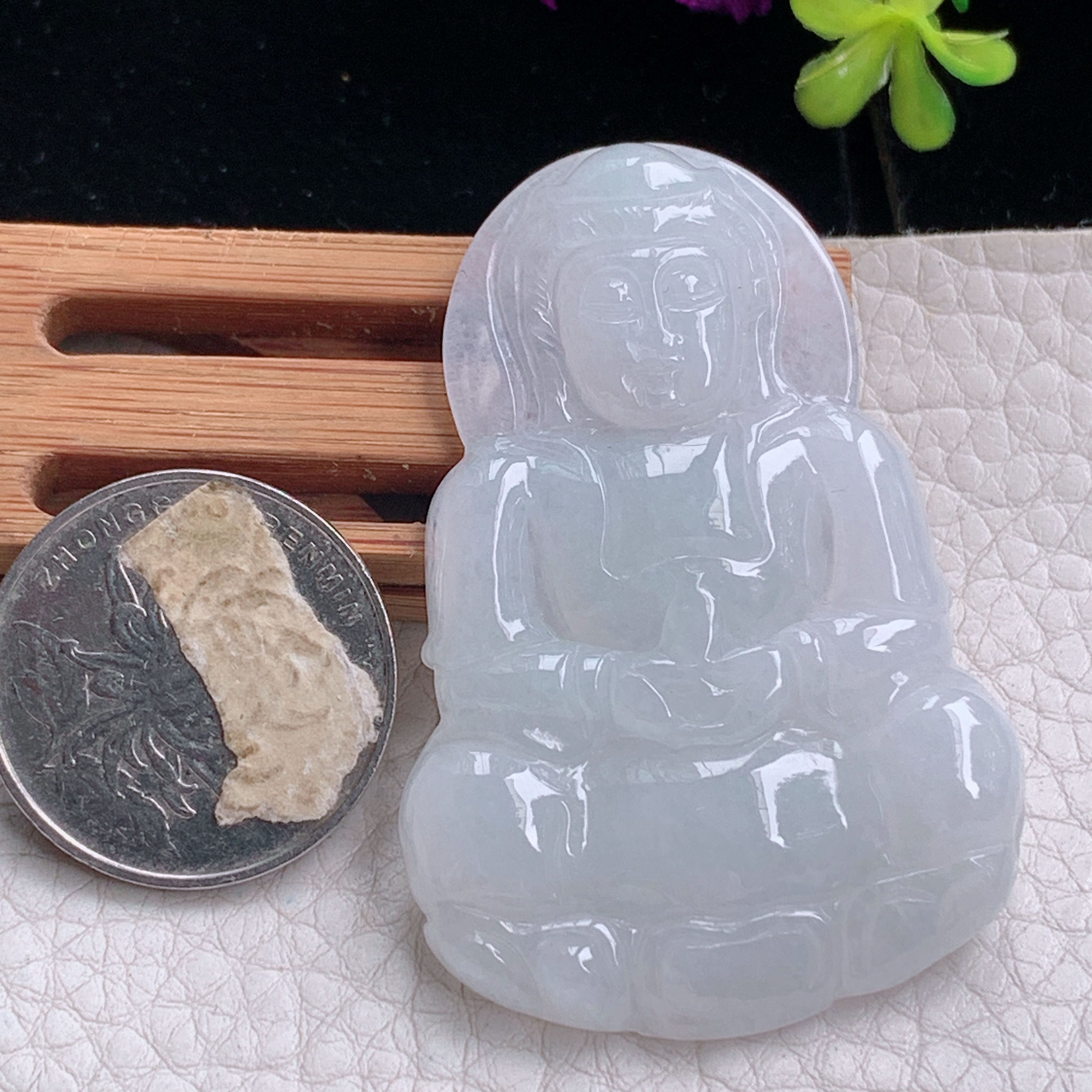 zz3实拍54*37*5.8缅甸翡翠白色观音菩萨吊坠 白月光观音牌