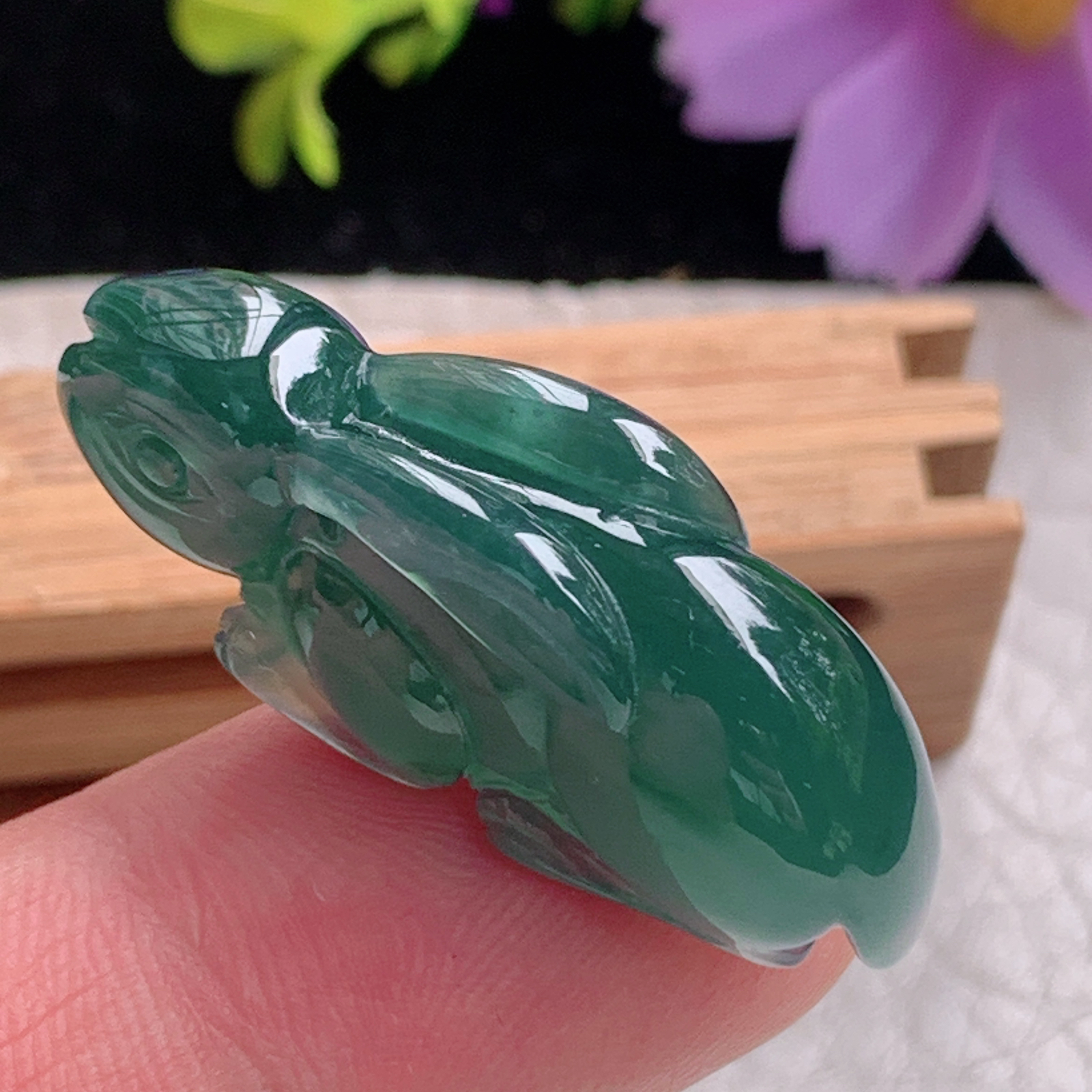 zz3实拍34*17*8.5翡翠冰透蓝水立体生肖兔子吊坠 宝宝小孩平安玉坠