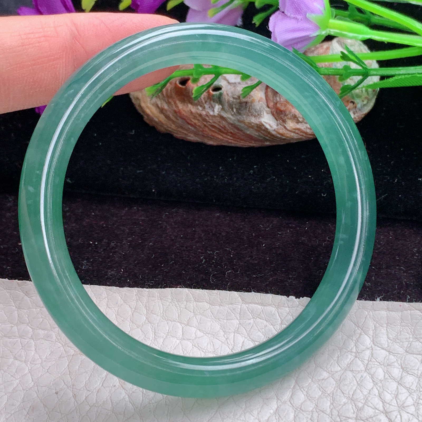 yh实拍56*7.6美人镯 天然翡翠手镯冰蓝圆条正圈玉镯子 叮当镯