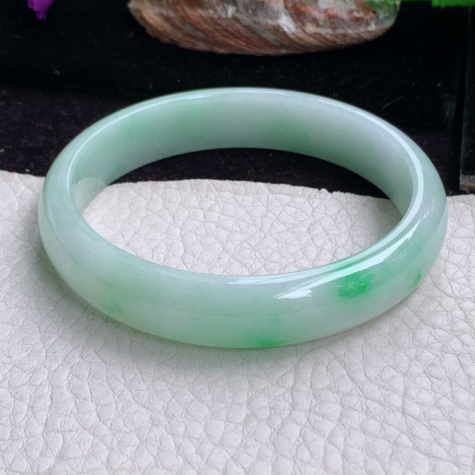 hy实拍59*12.5*6.5平安镯 天然缅甸翡翠手镯白底青正圈玉镯子