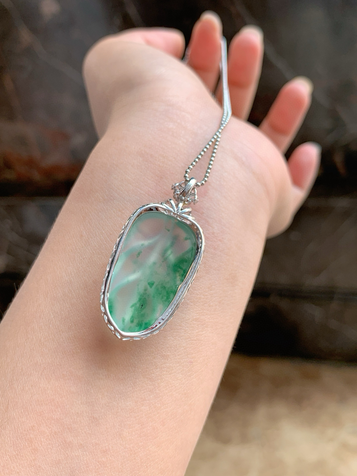 🤍冰飘花·叶子

飘绿入玉叶，冰透藏灵秀