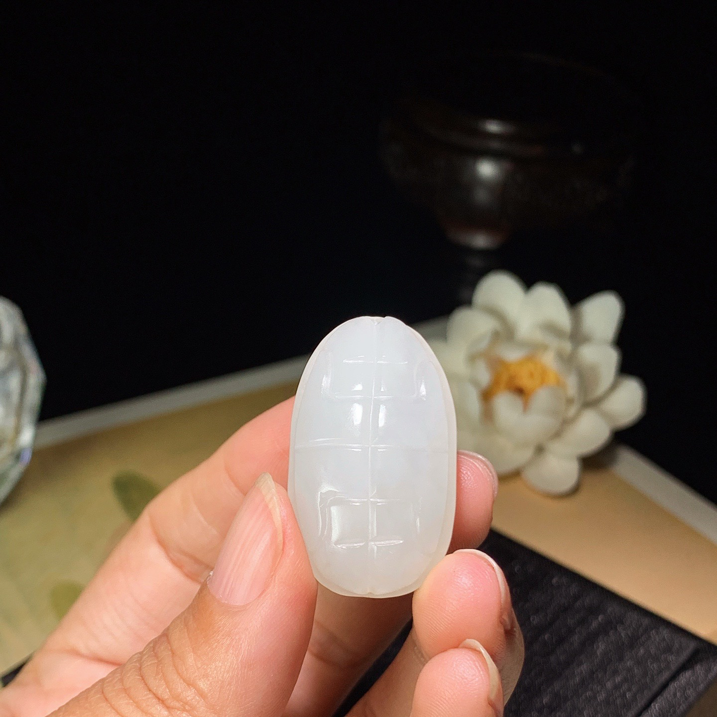 新疆和田玉龟壳挂件 尺寸35/20/22重22.5克 玉质细腻油润 底色纯净 脂粉好，品质好。lt260327