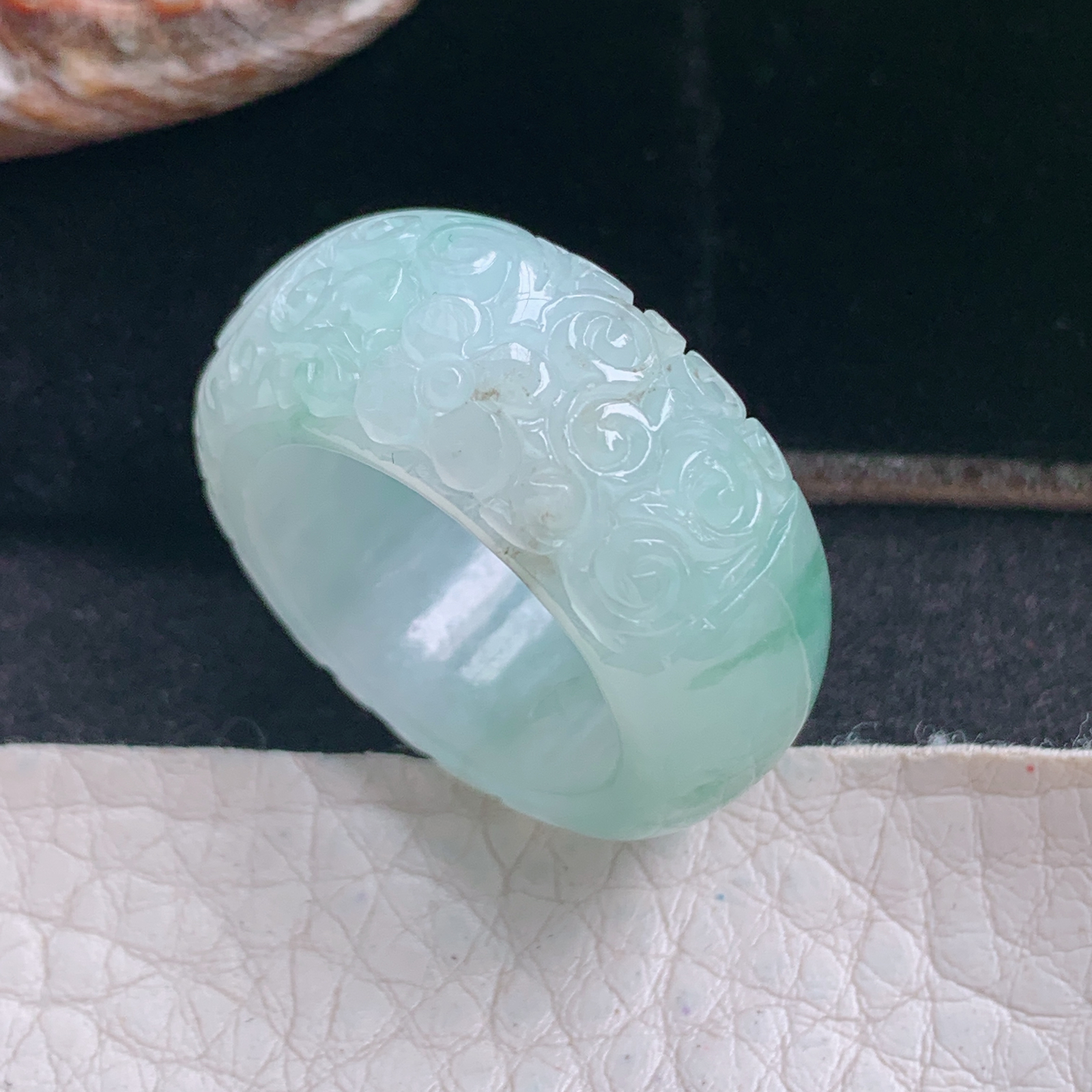 py实拍19.5*11.8*5缅甸翡翠冰飘花19.5mm内径指环 玉形指玉吊坠