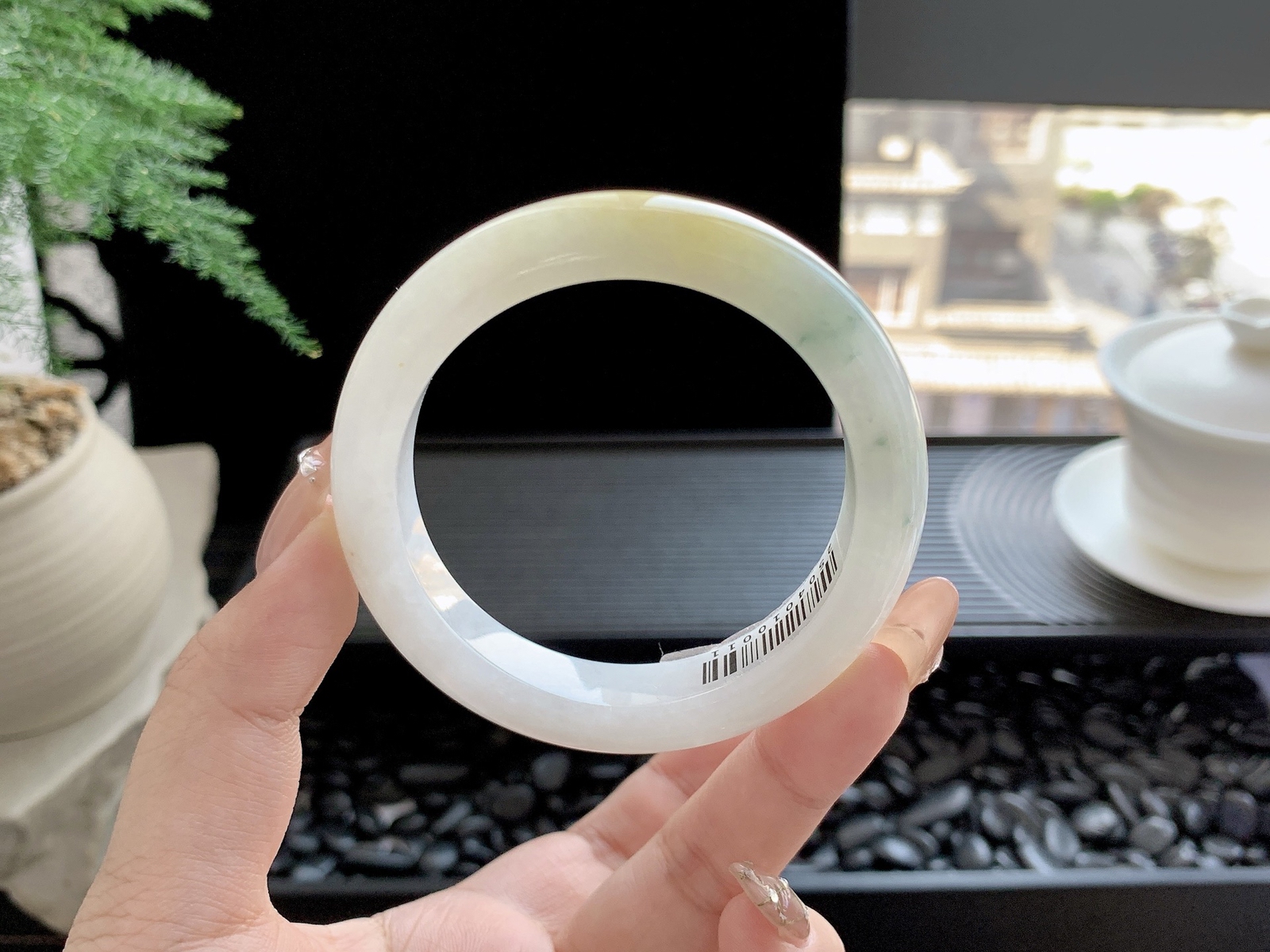 黄翡飘花手镯尺寸：52-12-8.5