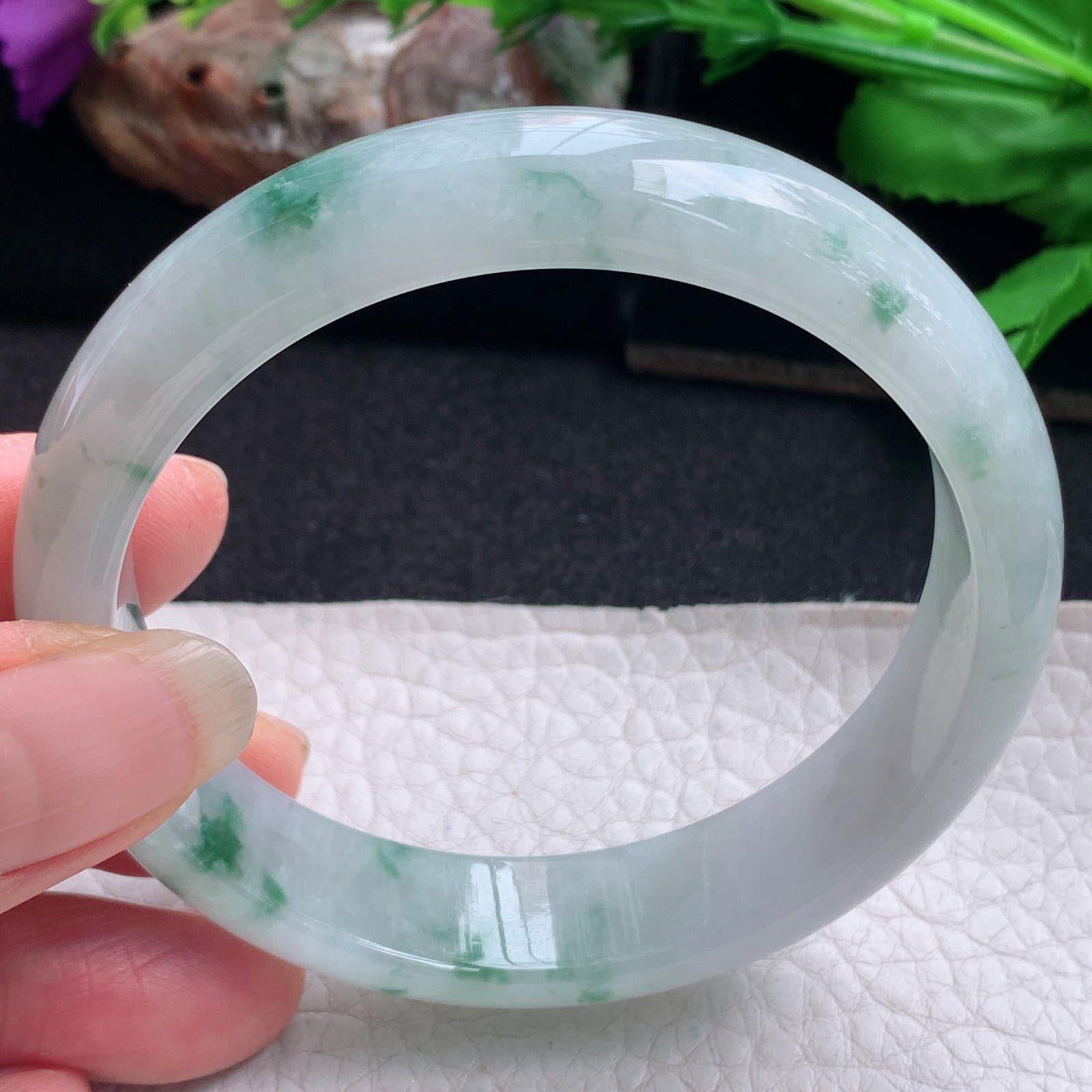 ee实拍58*13.6*7.2平安镯 天然缅甸翡翠手镯飘花胶感正圈玉镯子