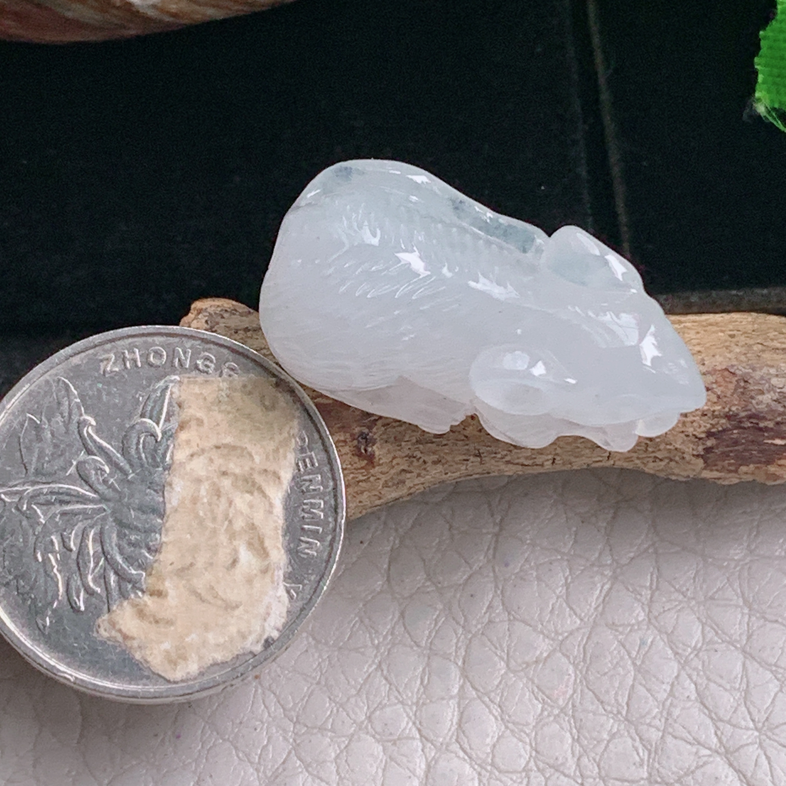 ajj实拍30*16.8*11缅甸翡翠冰纯立体招财鼠 生肖鼠玉吊坠 玉挂件