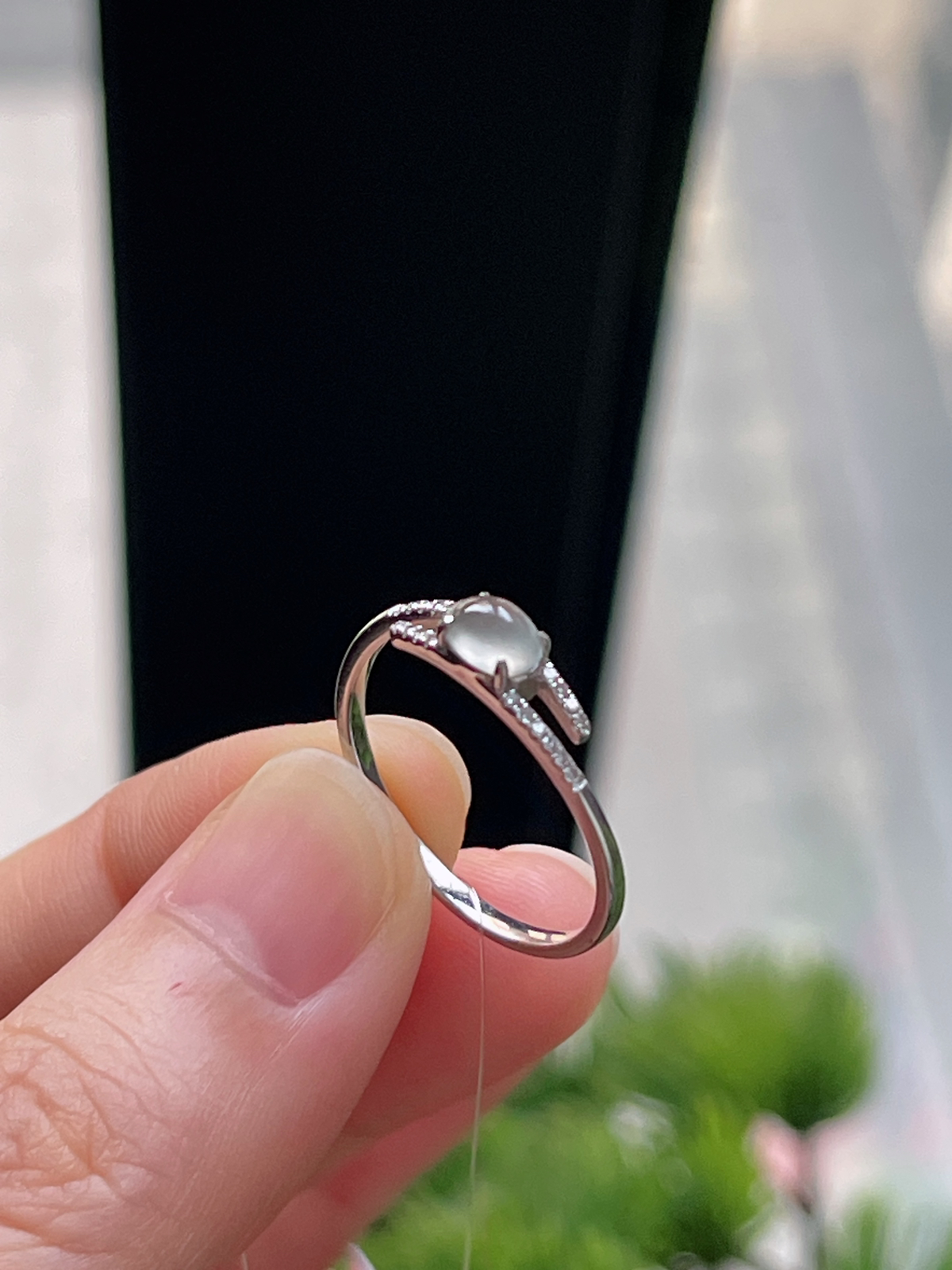 18k金伴钻石 翡翠戒指