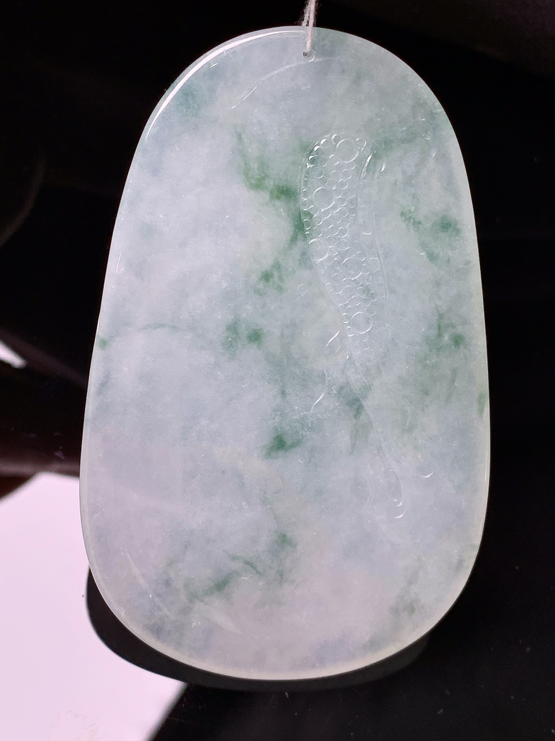 飘绿文殊观音菩萨吊坠 玉质细腻 色泽艳丽清新 水润亮眼 整体尺寸70*44*6d1