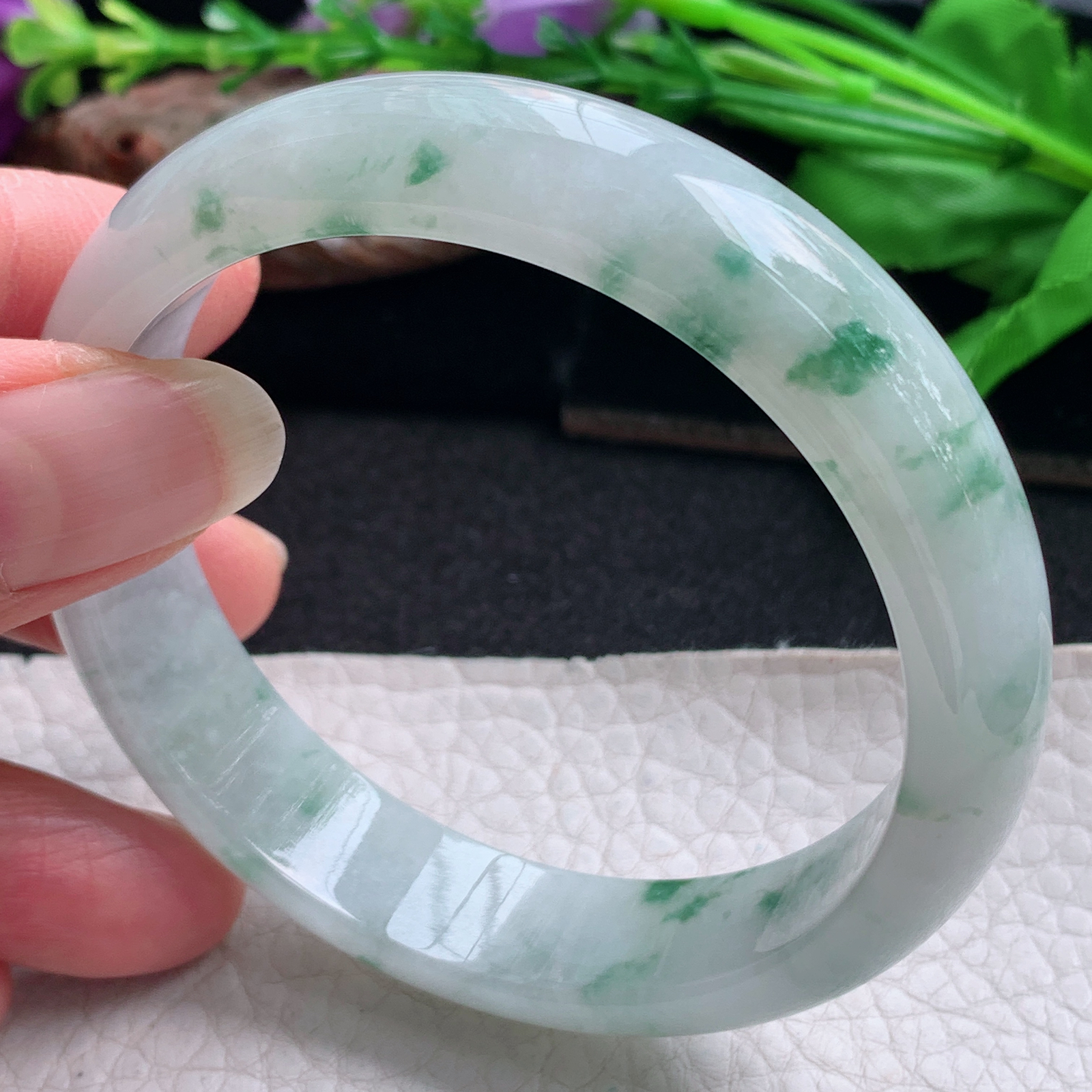 ee实拍58*13.6*7.2平安镯 天然缅甸翡翠手镯飘花胶感正圈玉镯子