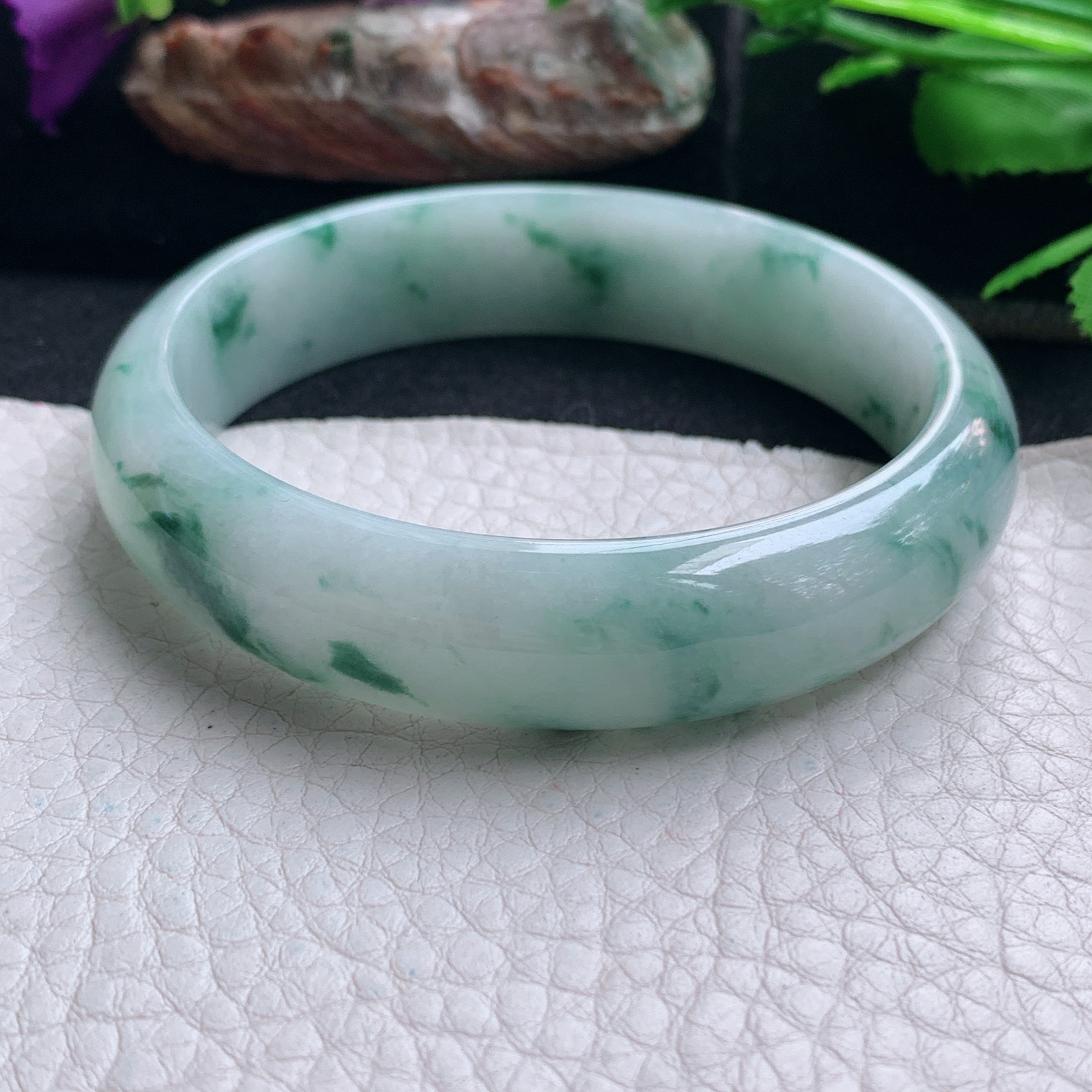 js实拍57*13.8*7平安镯 天然缅甸翡翠手镯飘花胶感正圈玉镯子