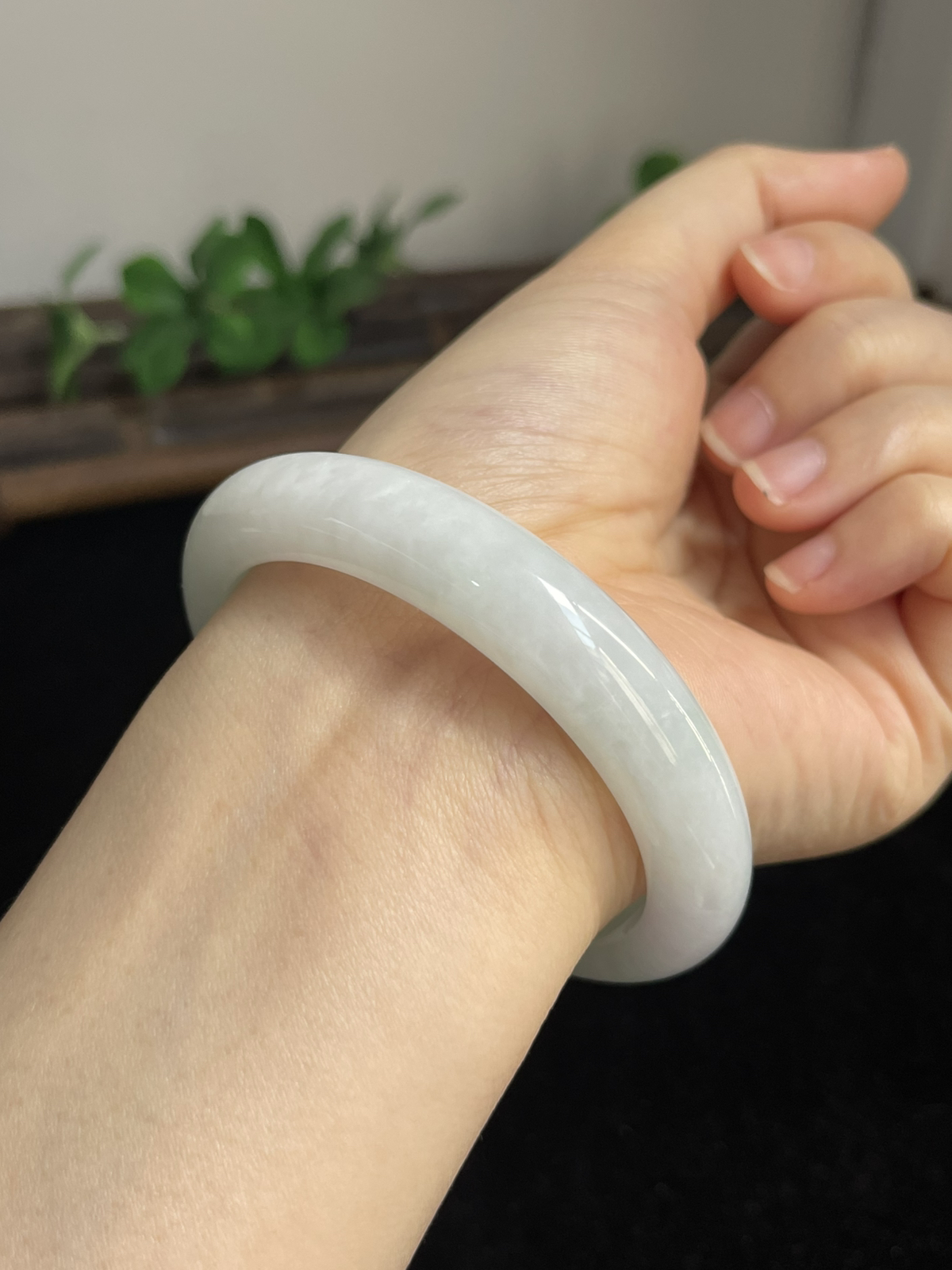 正圈57.5圈口，翡翠手镯