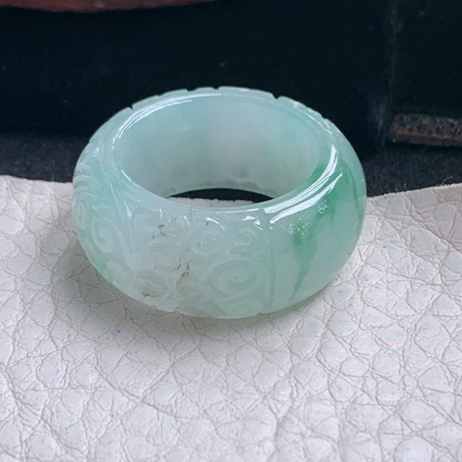 py实拍19.5*11.8*5缅甸翡翠冰飘花19.5mm内径指环 玉形指玉吊坠