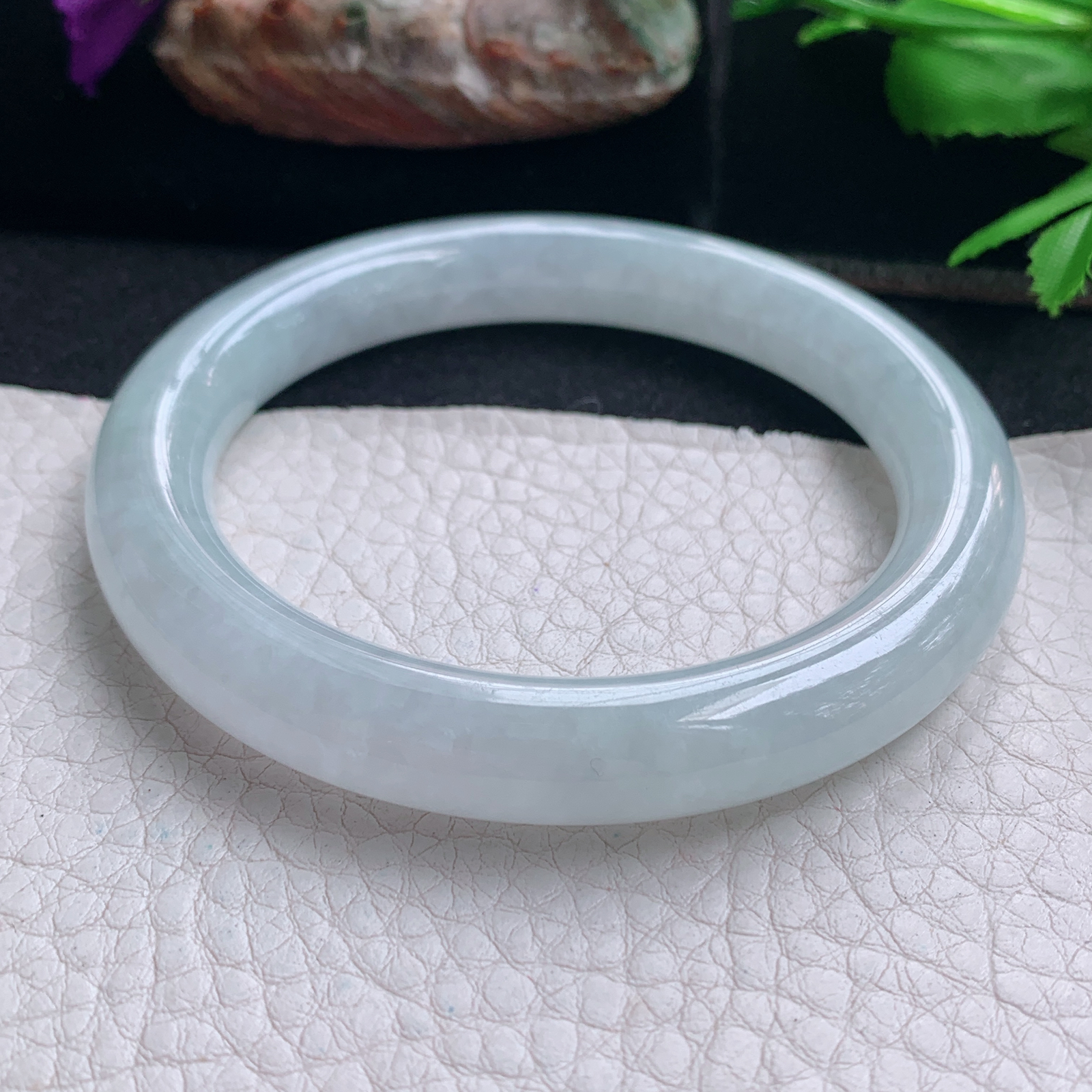 js实拍56*10*9.8美人镯 天然缅甸翡翠手镯纯美胶感正圈玉镯子 叮当镯